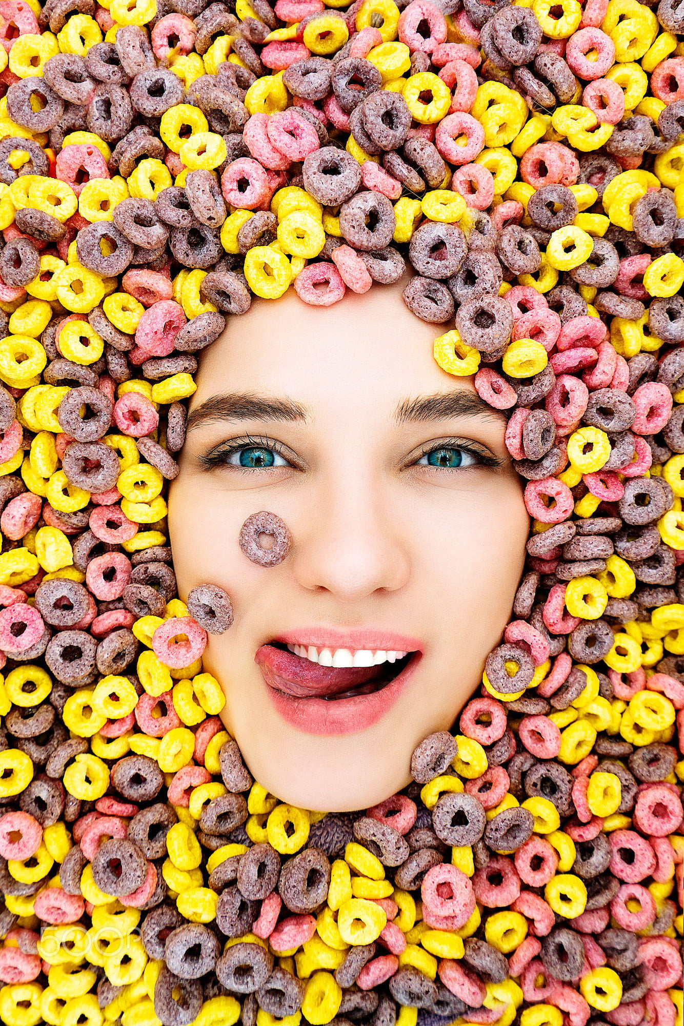 portrait, women, blue eyes, 1080P, tongue out, food, Daria Klepikova, colorful, cereal, makeup, Phone HD Wallpaper