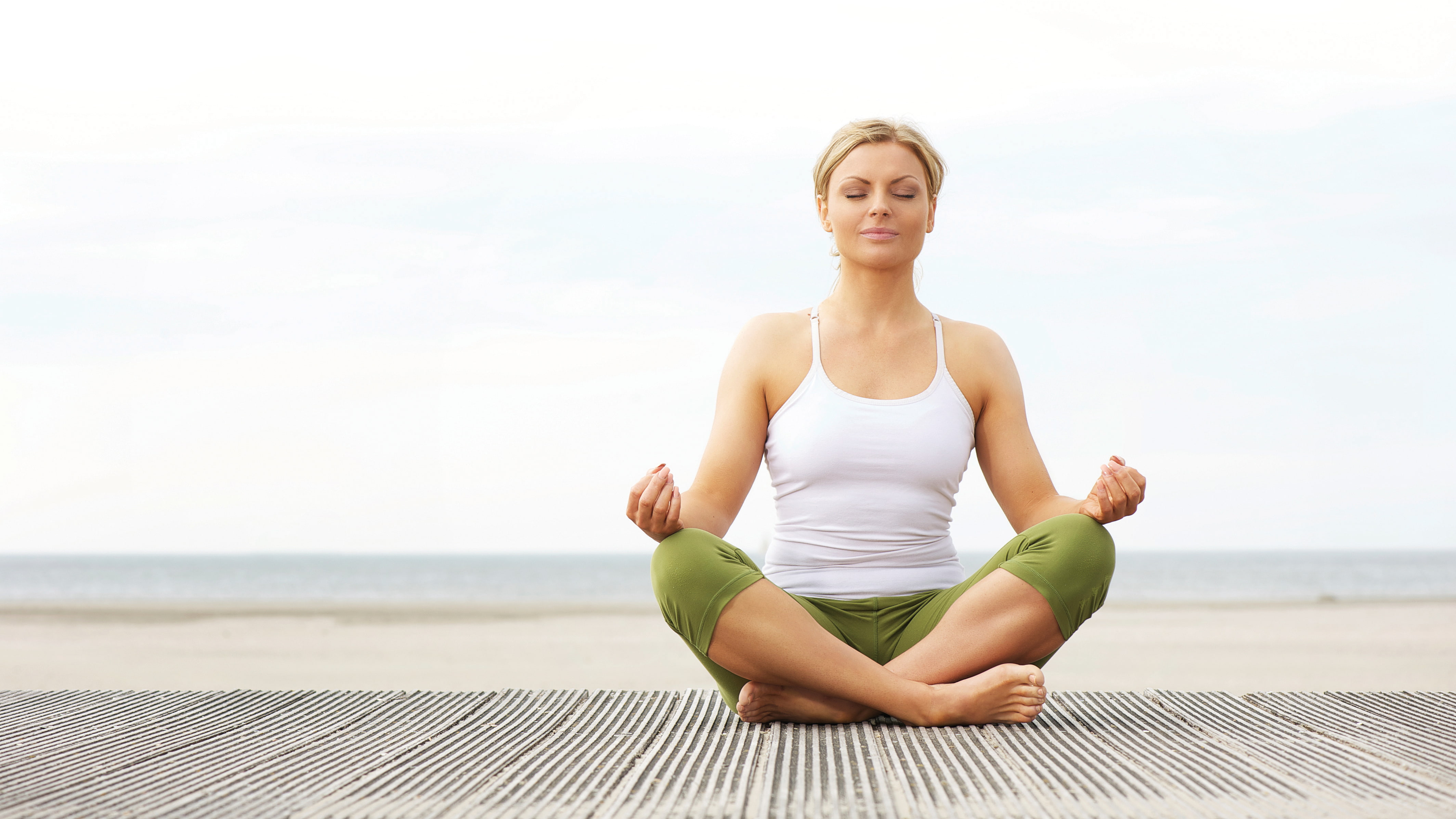 balance, white, slim, focus - Concept, eyes Closed, beautiful woman, sea, sitting, breathing Exercise, body Care, summer, beach, spirituality, one Woman Only, HD Wallpaper