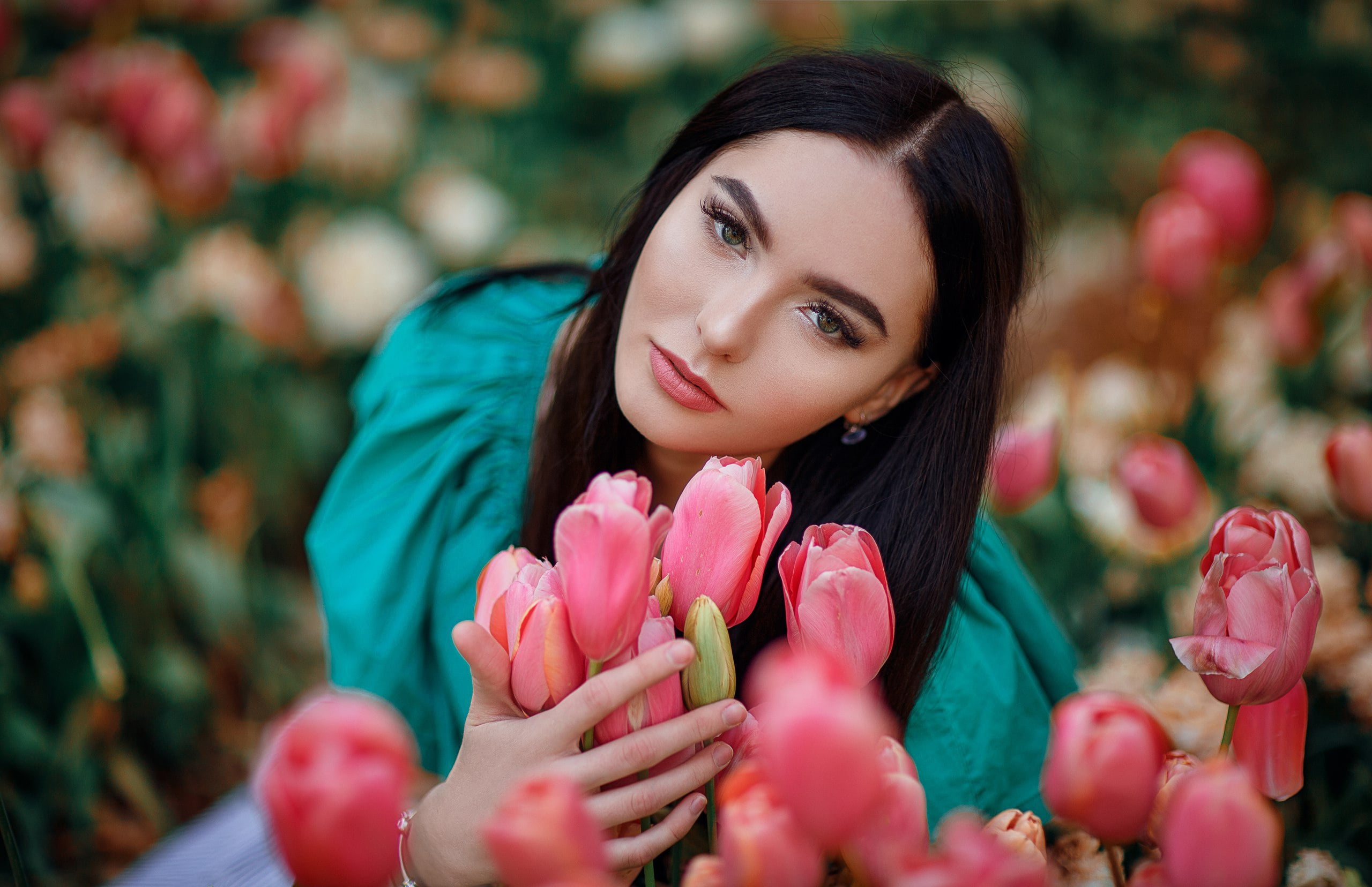 mood, face, look, Hakan Erenler, portrait, Alina, tulips, 2K, flowers, HD Wallpaper