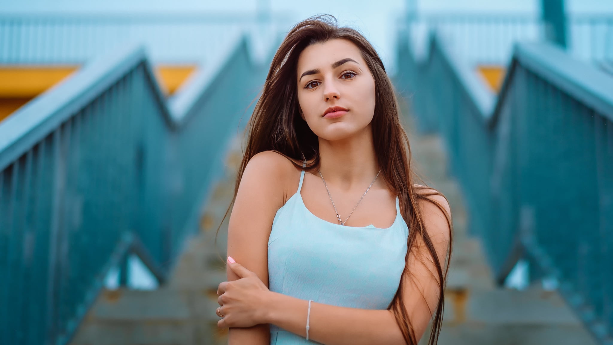 women, architecture, white, young adult, focus on foreground, brown hair, urban, portrait, front view, beauty, outdoors, beautiful woman, young women, teenager, HD Wallpaper