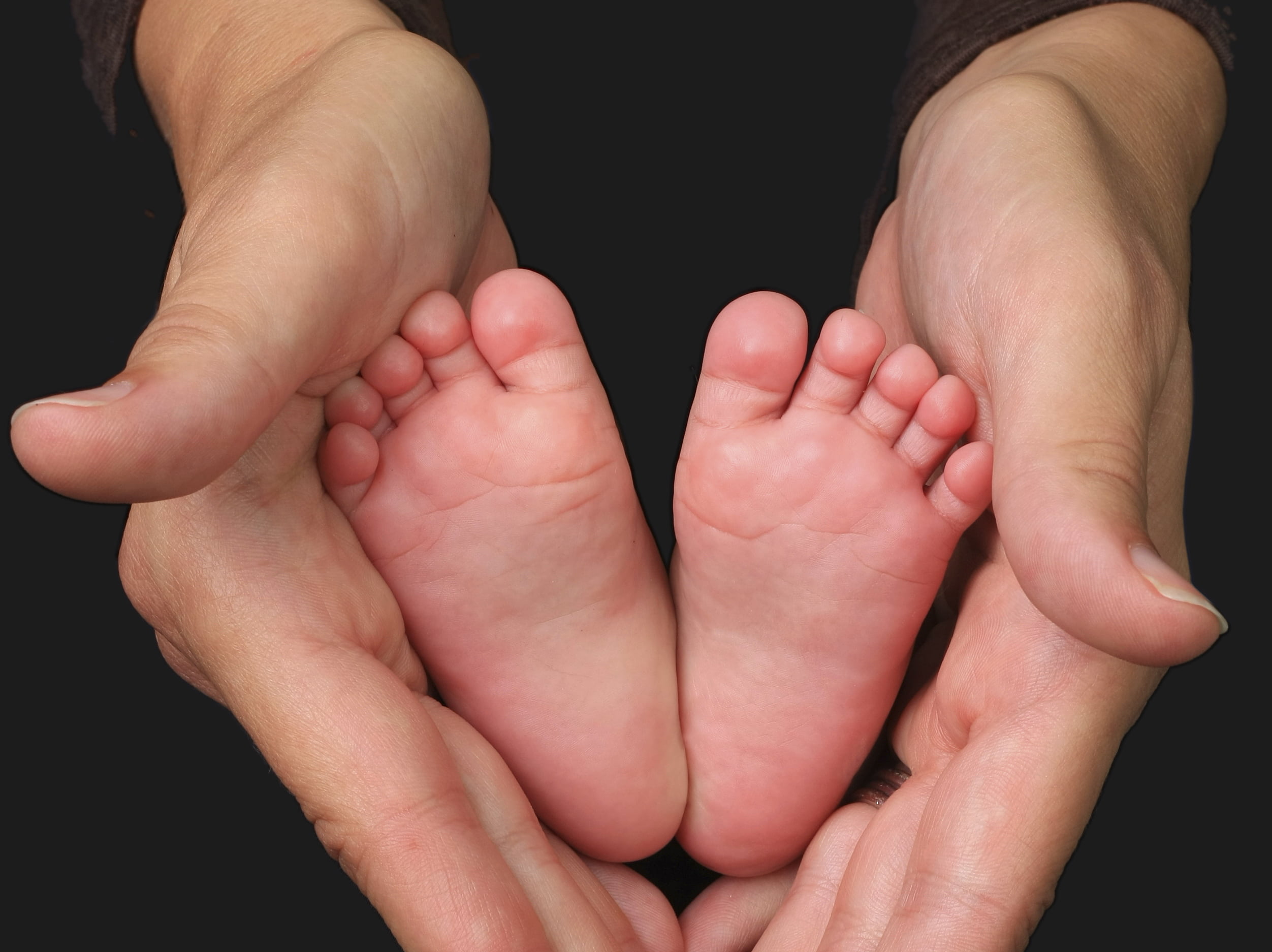 feet, baby, group of people, backgrounds, daughter, newborn, hands cupped, s, human Skin, human Hand, new Life, togetherness, black background, human Toe, HD Wallpaper