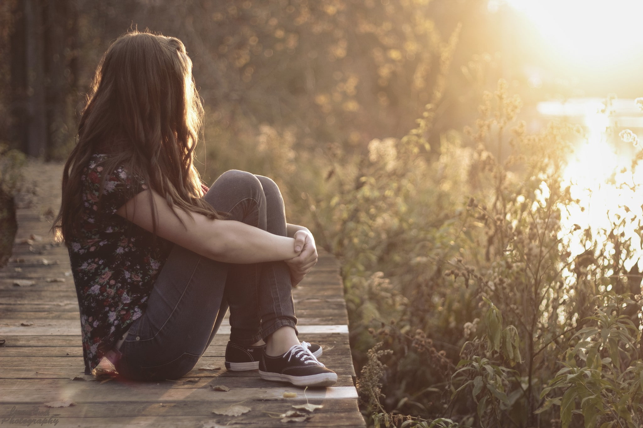 one person, 1080P, women, sitting, casual clothing, sunlight, side view, lens flare, sunset, brunette, real people, long hair, lake, outdoors, contemplation, HD Wallpaper