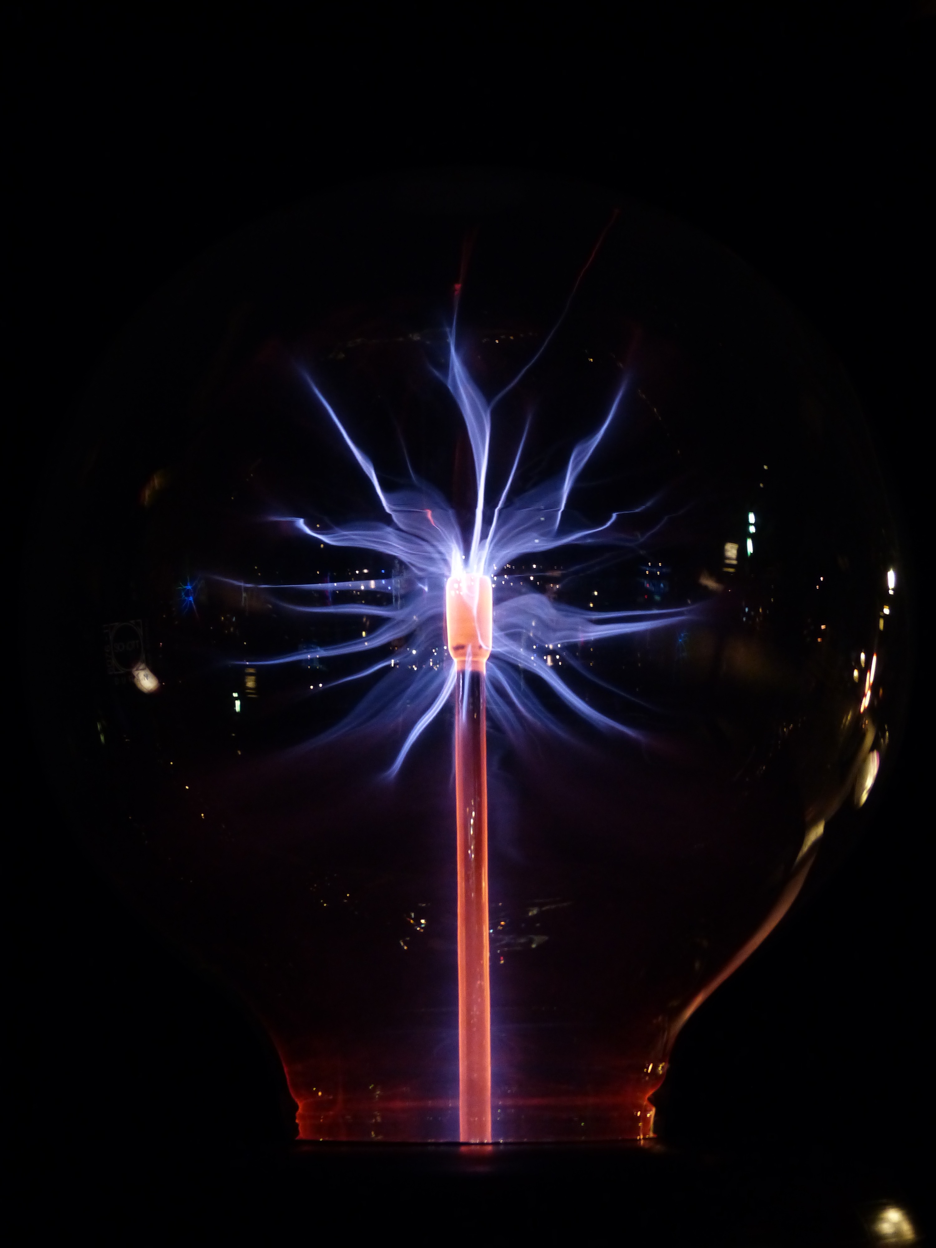 physical toy, lamp, plasma, glowing, purple, current, no people, plasma globe, violet, blue, nature, lighting equipment, plasma lamp, blurred motion, discharge, Phone HD Wallpaper