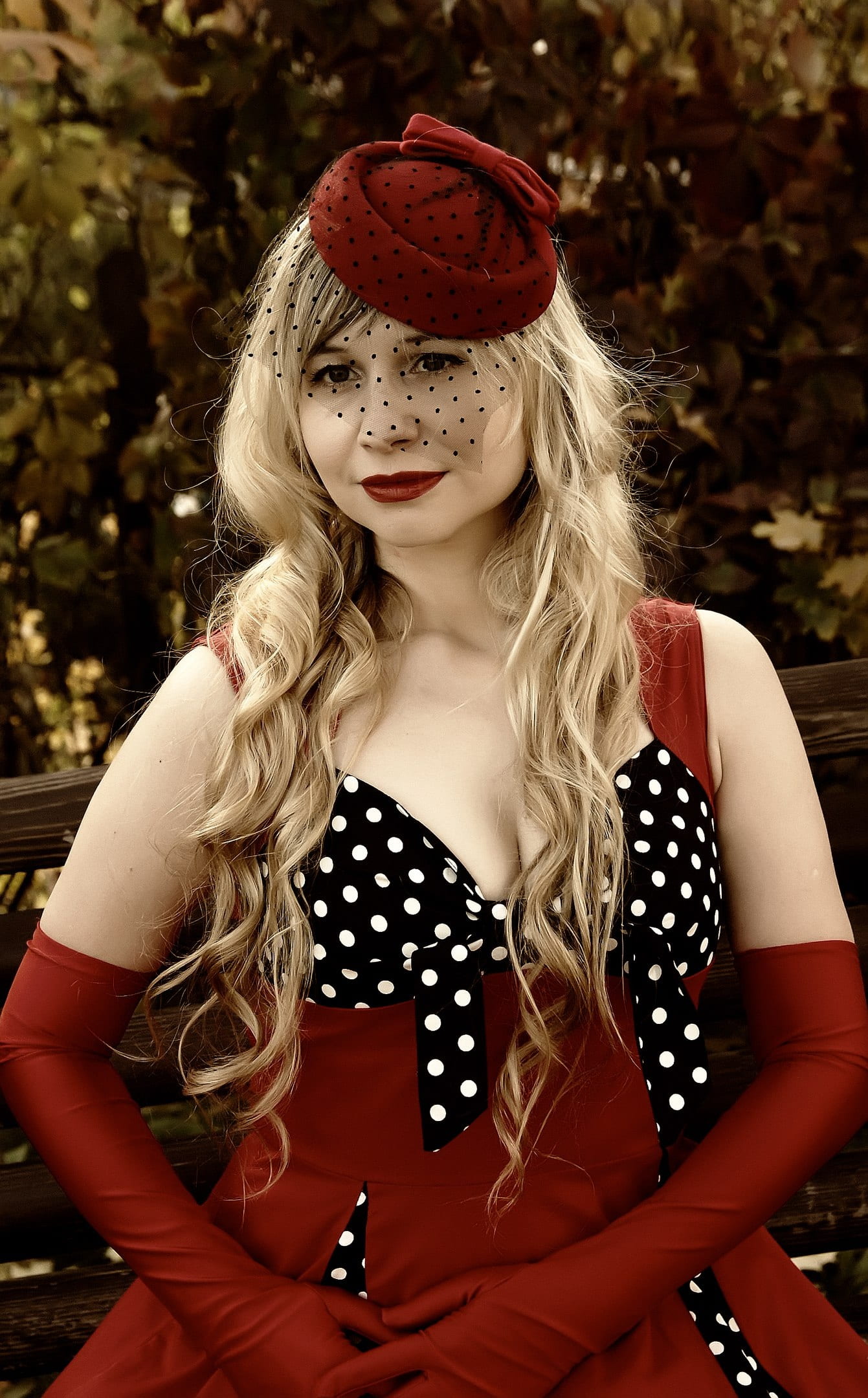 photoshoot, lady in red, girl, blond hair, neckline, front view, lifestyles, vintage, pin up, long hair, the woman in red, looking at camera, clothing, Phone HD Wallpaper