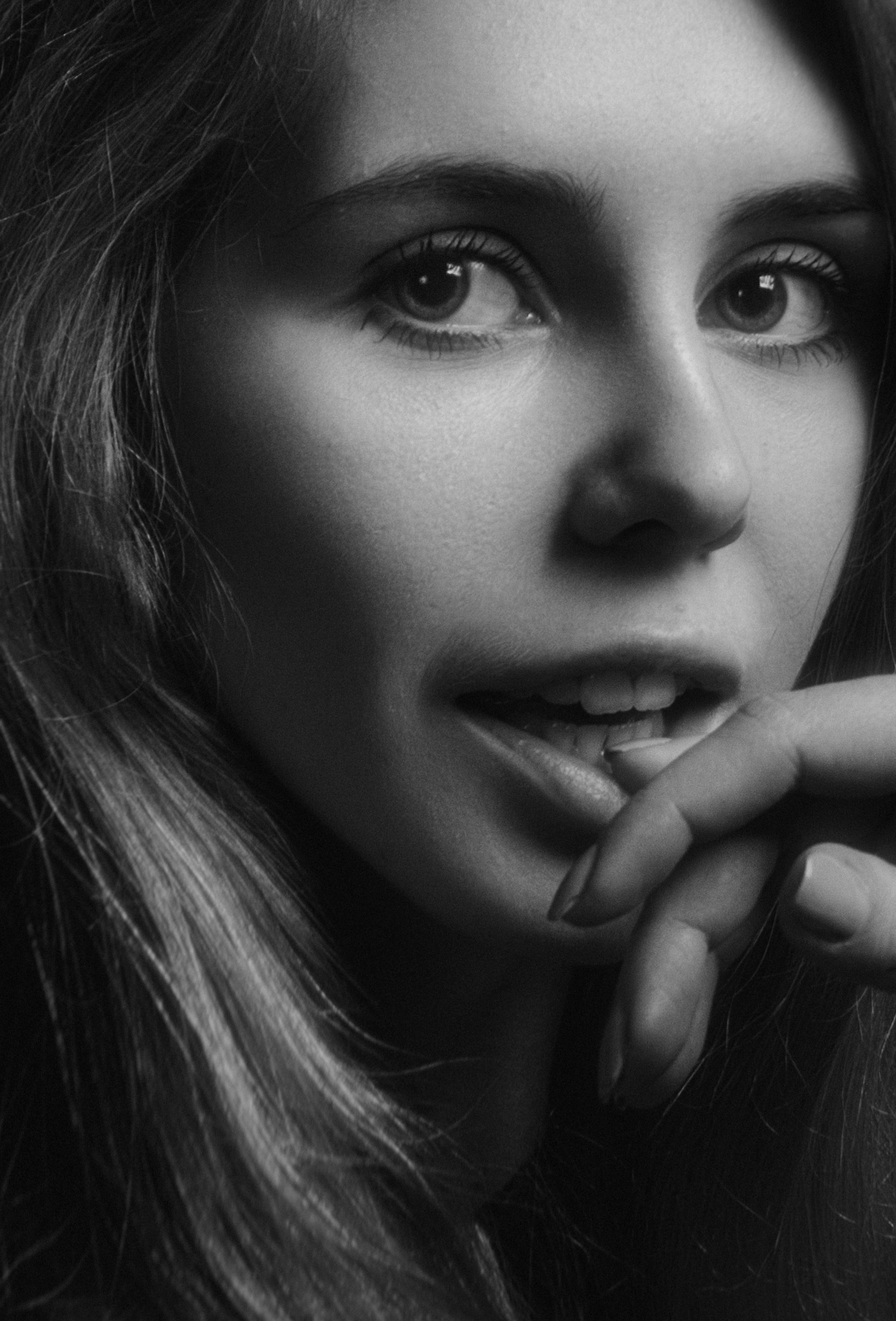 teenager, person, leisure activity, contemplation, close-up, black-and-white, model, looking at camera, hairstyle, girl, beautiful woman, lady, attractive, Phone HD Wallpaper