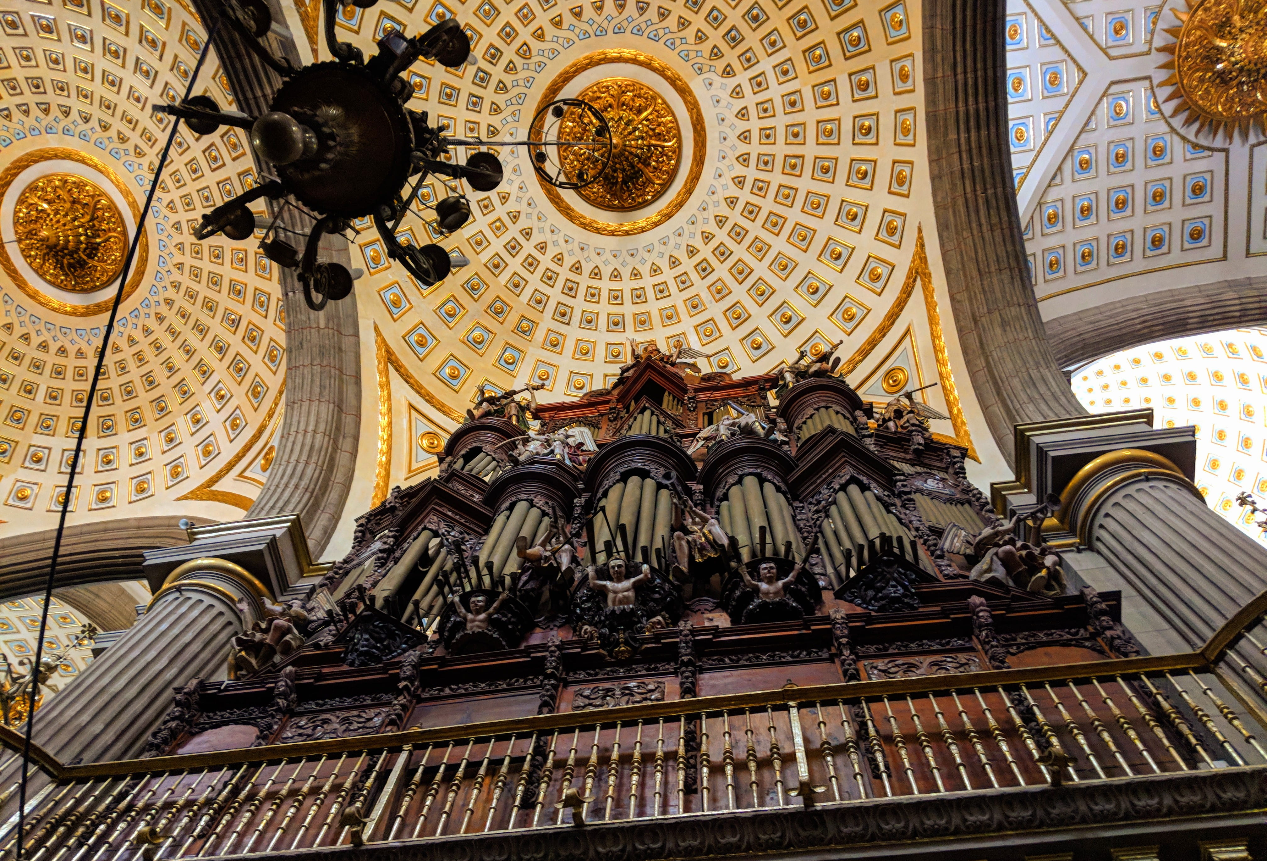 altar, mexico, no people, dome, heroica puebla de zaragoza, low angle view, built structure, building exterior, cathedral, belief, arched, ornate, arch, HD Wallpaper