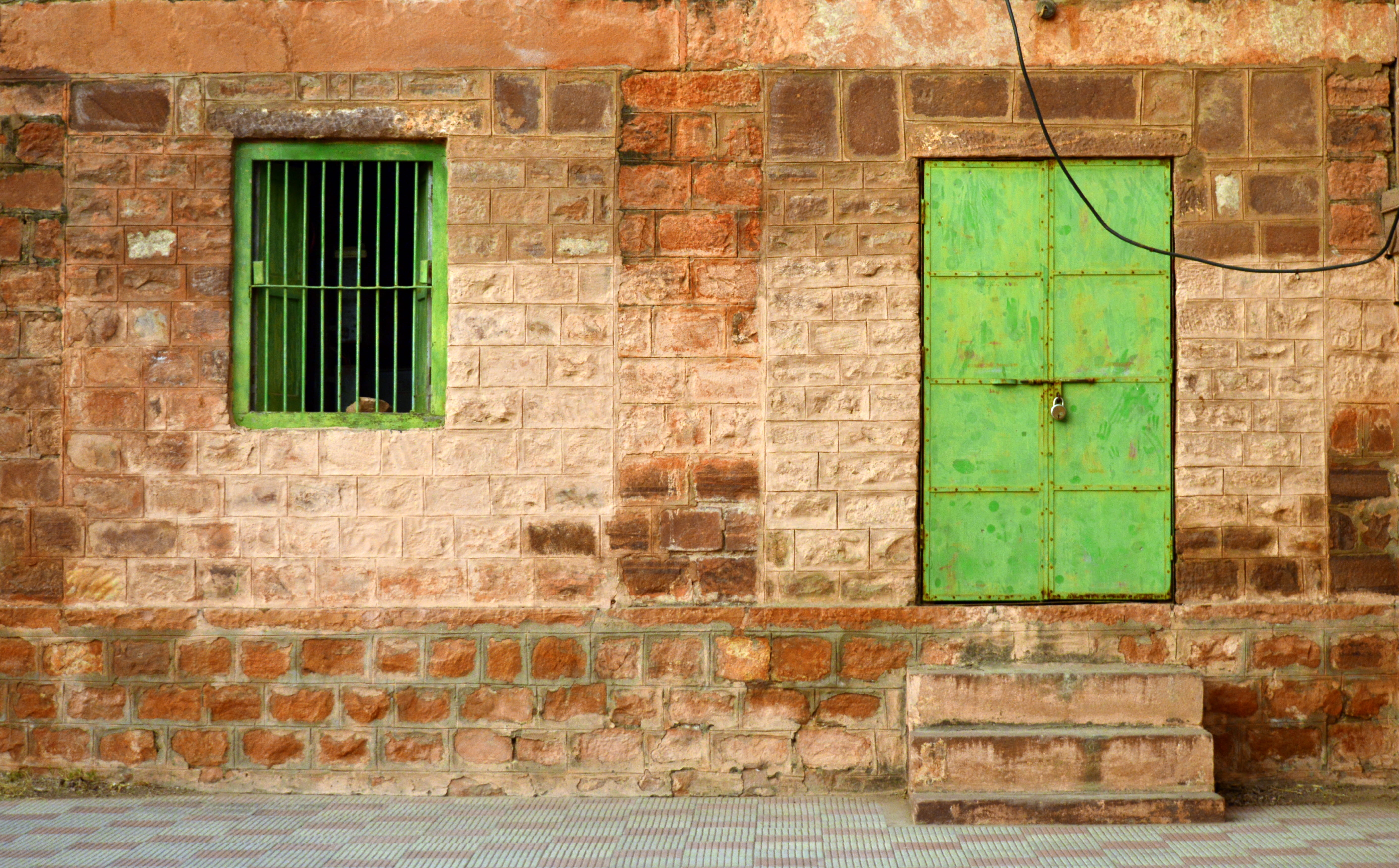 building exterior, closed, path, 5K, entrance, green color, residential district, dungeon, wall - building feature, brick, prison, cobblestone, outdoors, HD Wallpaper