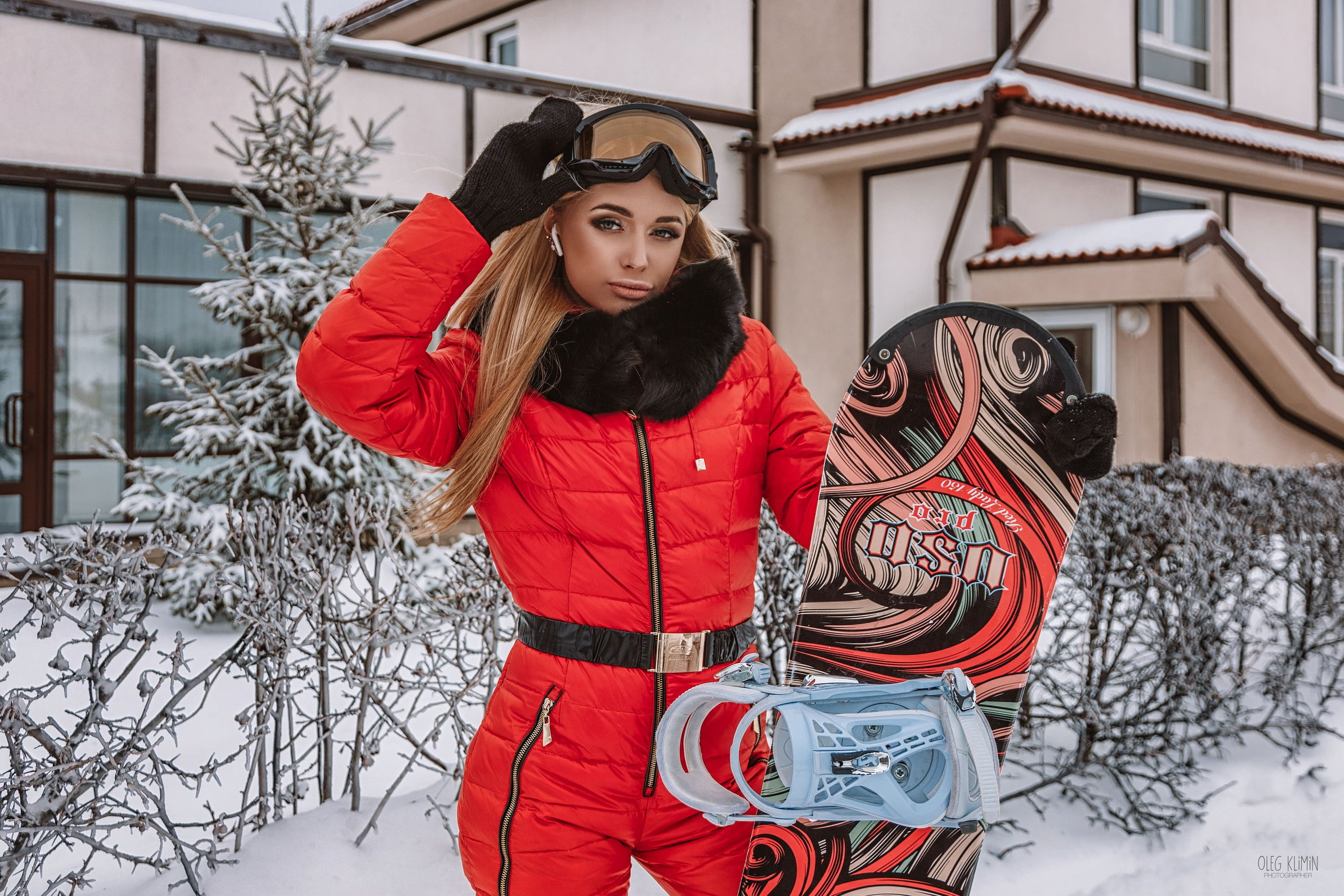 women, Anastasia Zajarova, snowboard, Oleg Klimin, winter, fur, women outdoors, blonde, gloves, 2K, snow, goggles, HD Wallpaper