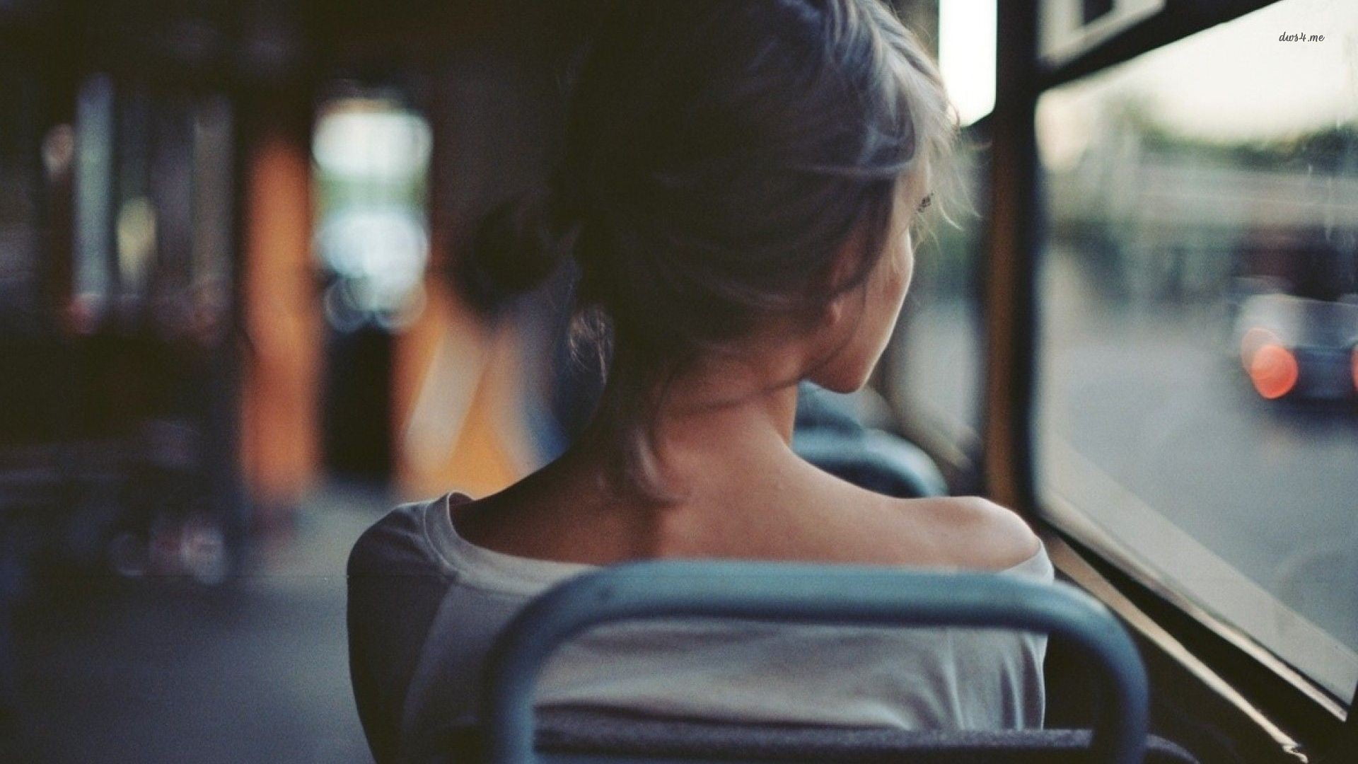 focus on foreground, mode of transportation, women, 1080P, public transportation, real people, hairstyle, transportation, rear view, train, vehicle interior, HD Wallpaper