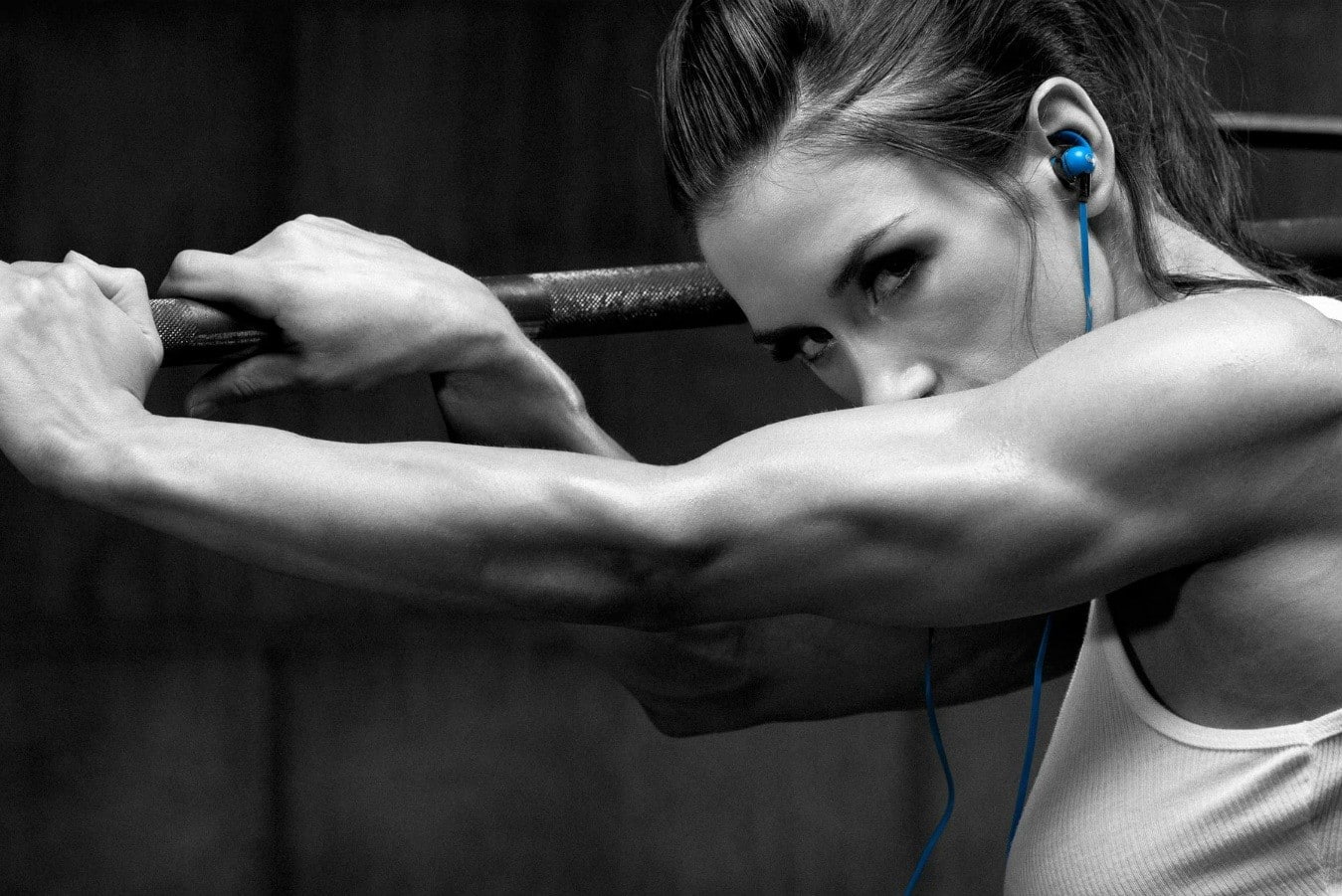 720P, looking at viewer, skinny, face, blue, women, sport, sports, barbell, selective coloring, Pauline Nordin, fitness model, HD Wallpaper