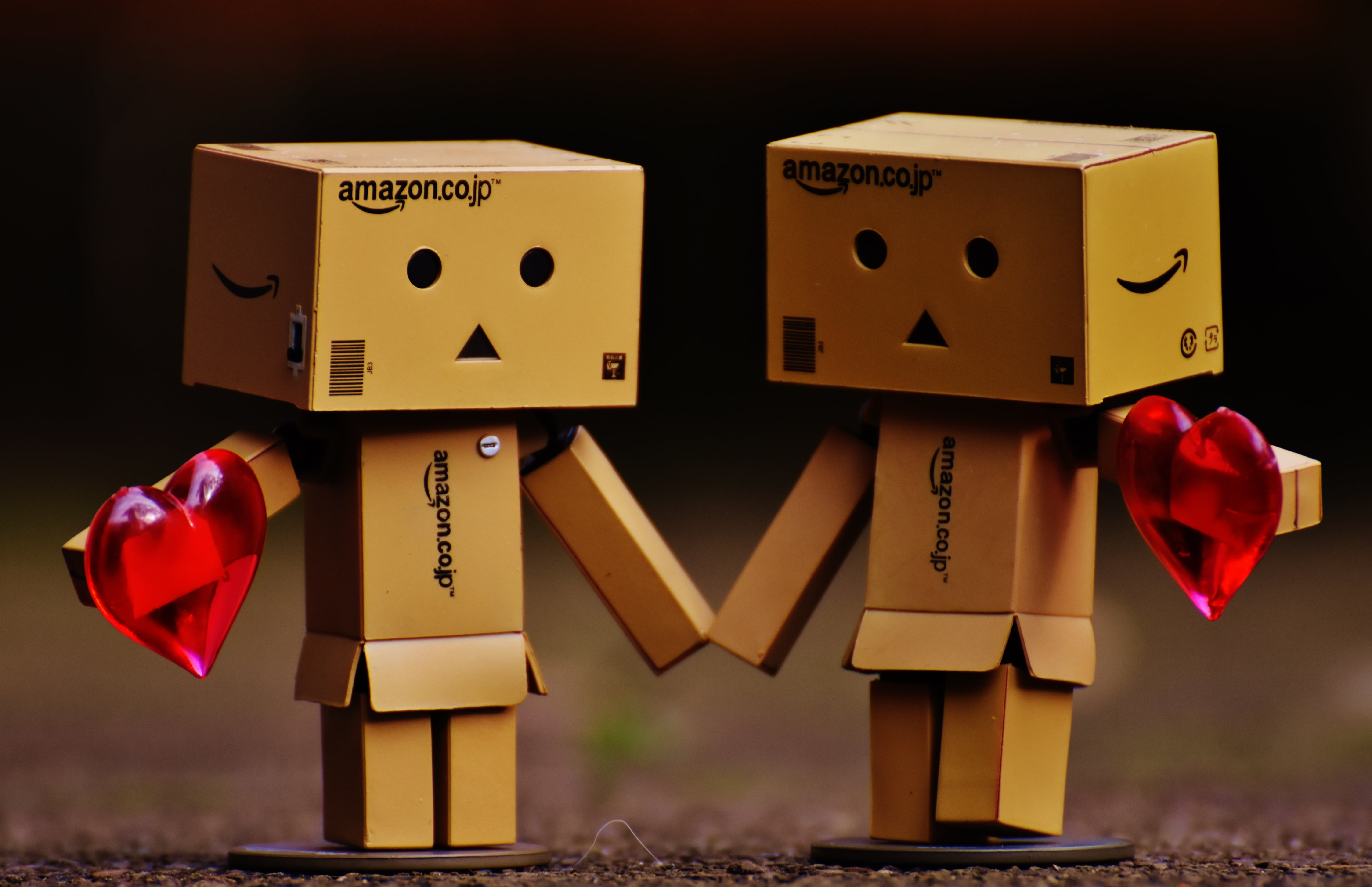 indoors, for two, symbol, cardboard, box, connectedness, cardboard box, large group of objects, danboards, hand in hand, 5K, amazon, danbo, surprise, creativity, HD Wallpaper