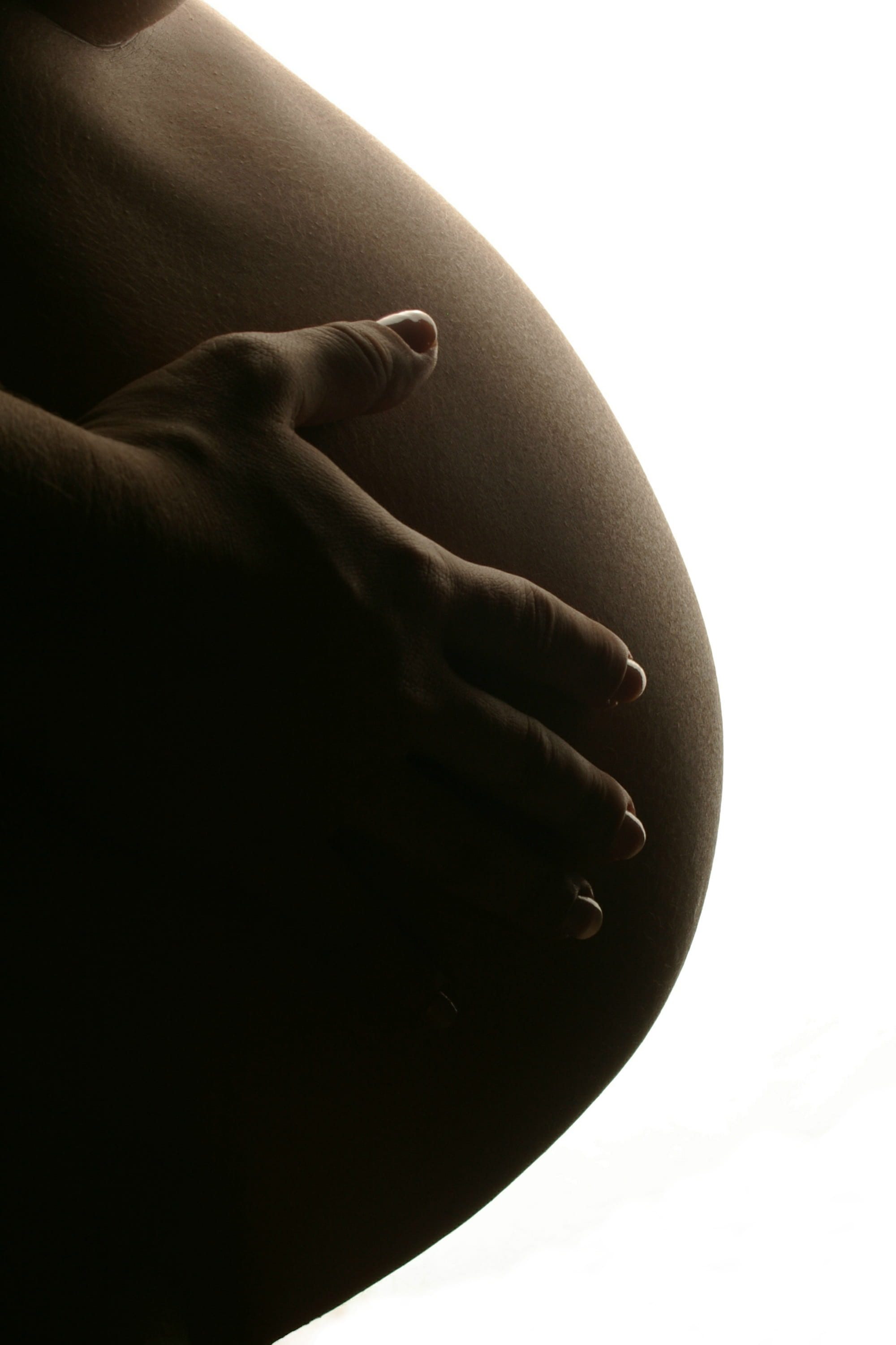 close-up, body part, midsection, photoshoot, tummy, beginnings, silhouette, touching, pregnant, human fertility, human hand, studio shot, pregnancy, hope - concept, Phone HD Wallpaper