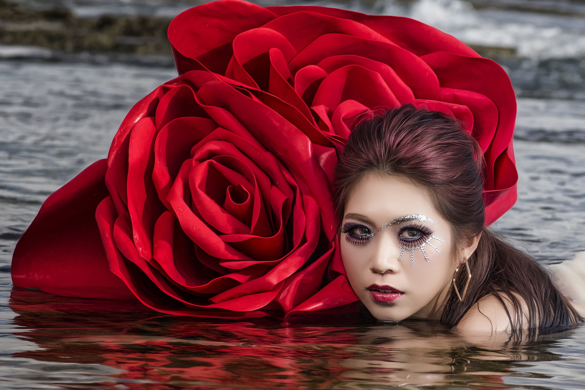 contemplation, glamour, portrait, young adult, beautiful woman, beautiful people, adult, water, purple hair, fashion photography, face paint, 1080P, red lipstick, HD Wallpaper