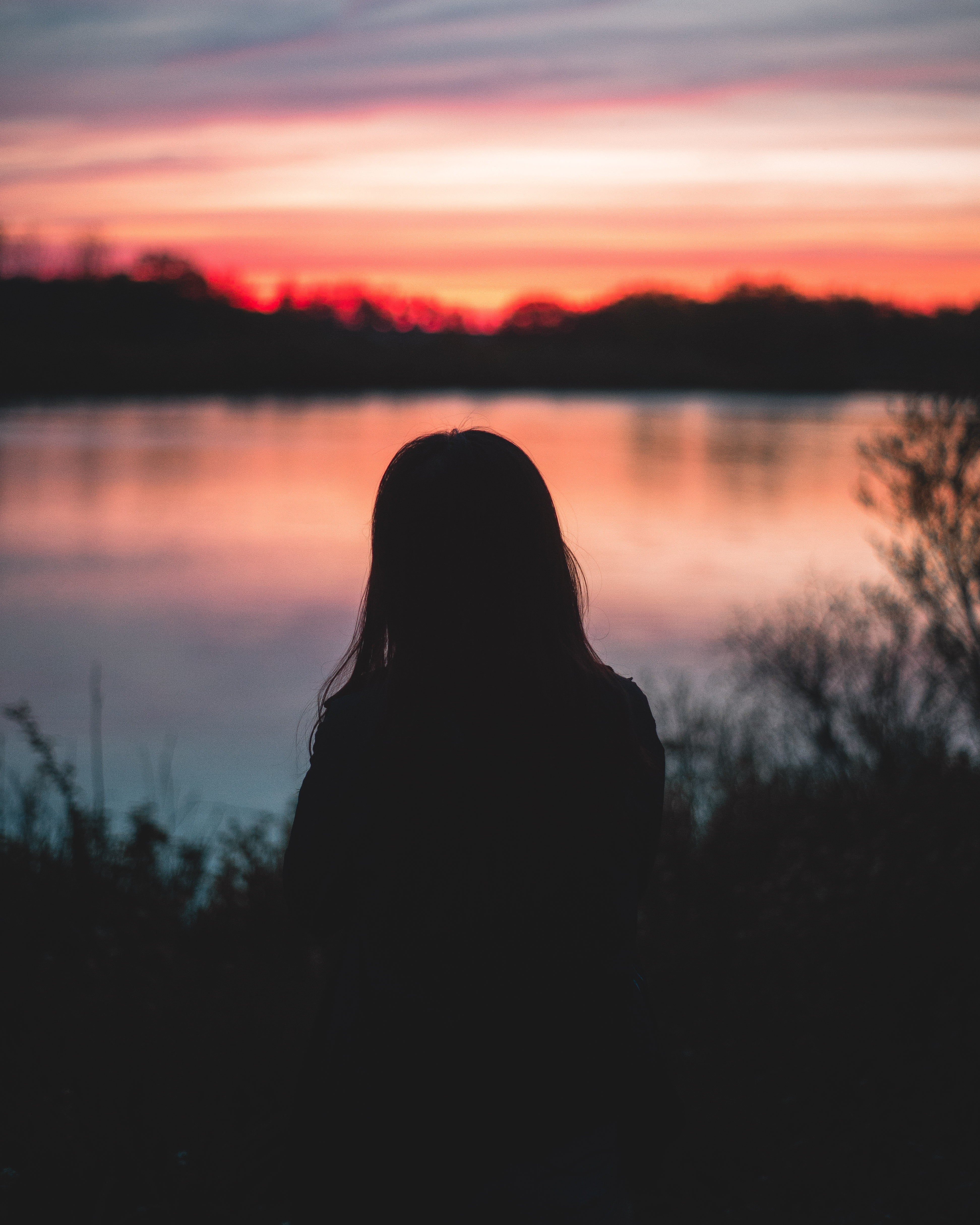 beauty in nature, standing, rear view, silhouette, woman, one person, adult, tranquility, scenics - nature, women, photo, solitude, waist up, idyllic, horizon, Phone HD Wallpaper