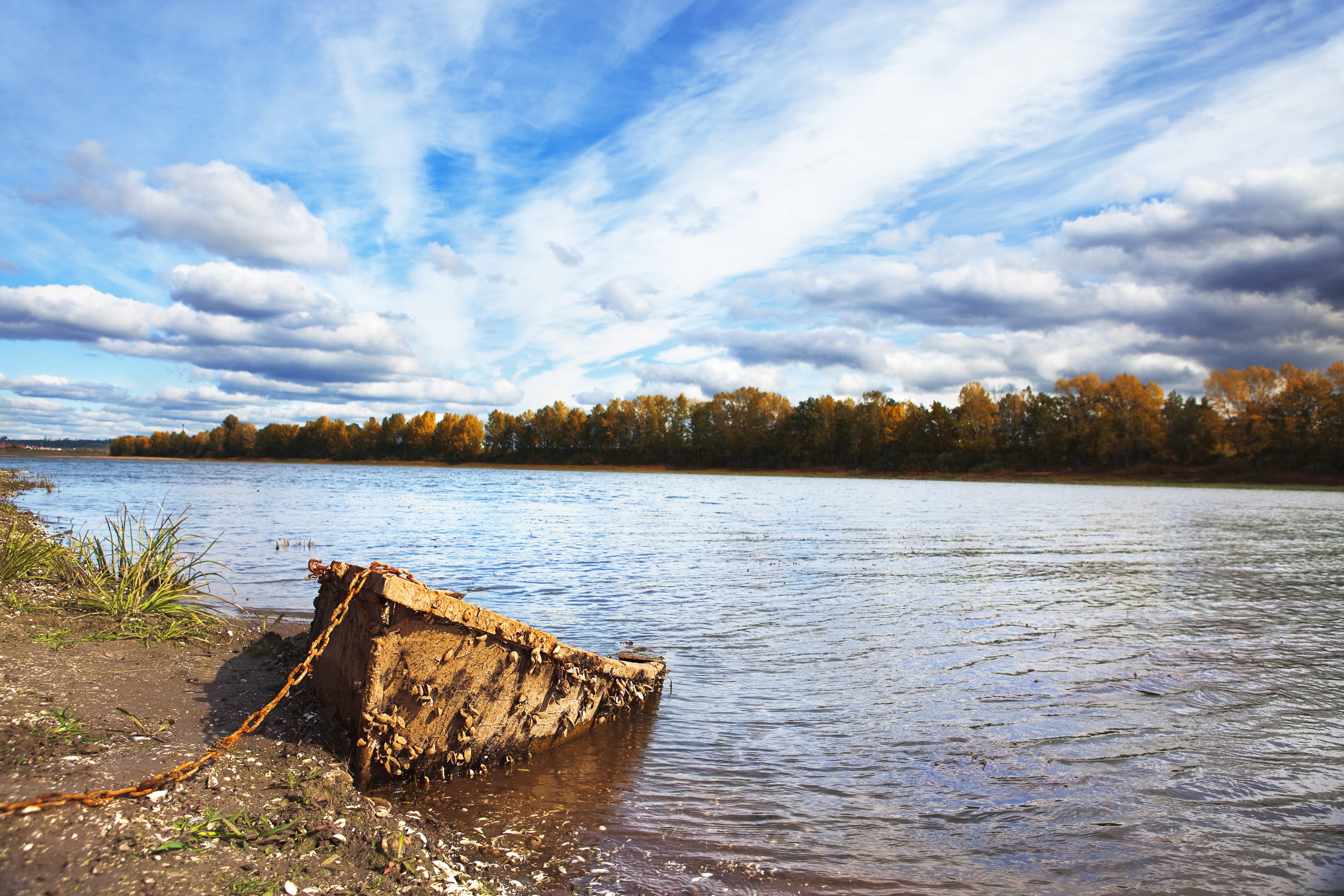 bank, water, beauty, shore, beach, no people, day, obsolete, view, scenic, wave, nobody, non-urban scene, ripple, cloud - sky, reflection, solitude, idyllic, HD Wallpaper