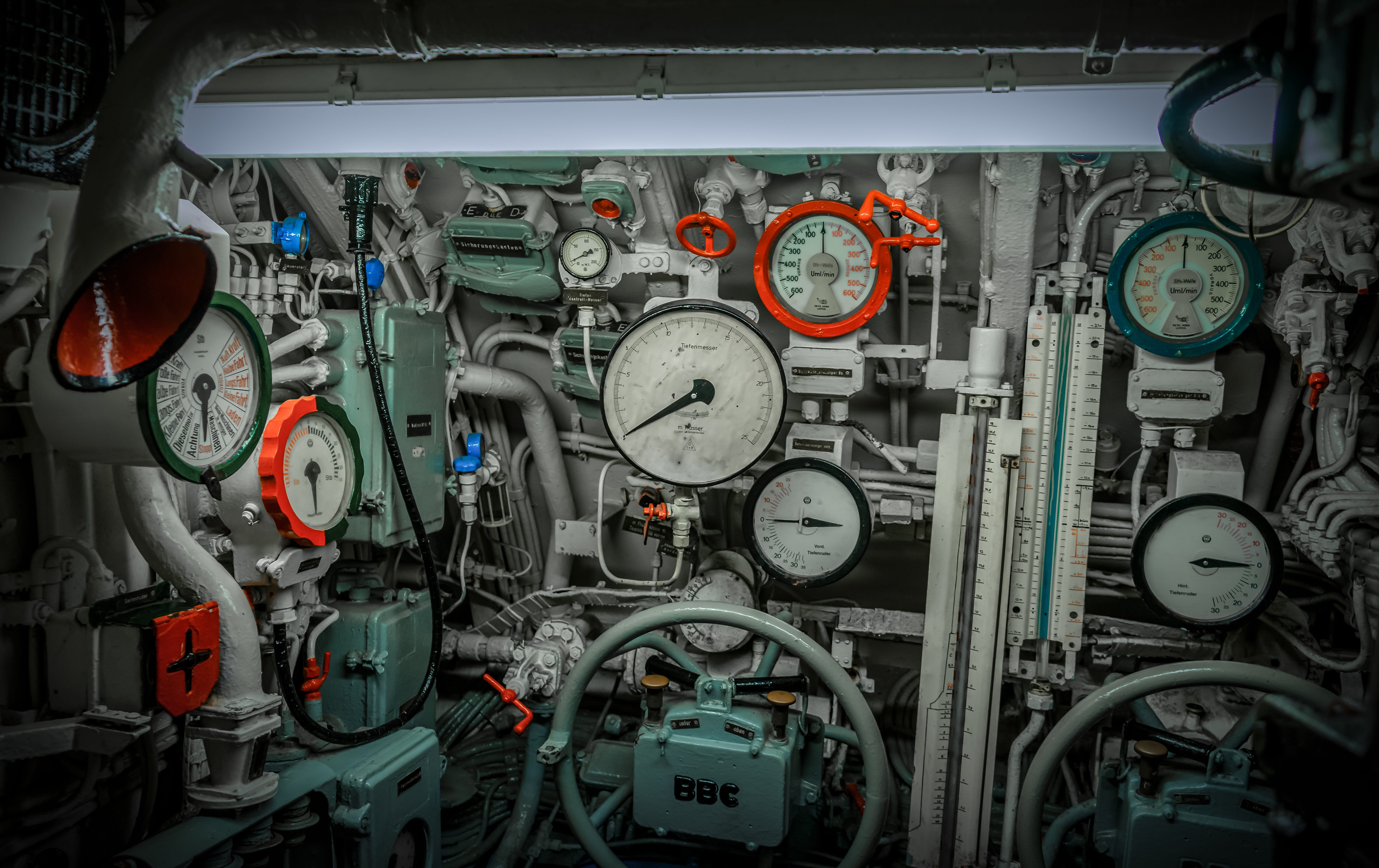 equipment, valves, accuracy, voice tube, no people, measuring instruments, complexity, industrial equipment, clock, industry, meter - instrument of measurement, HD Wallpaper