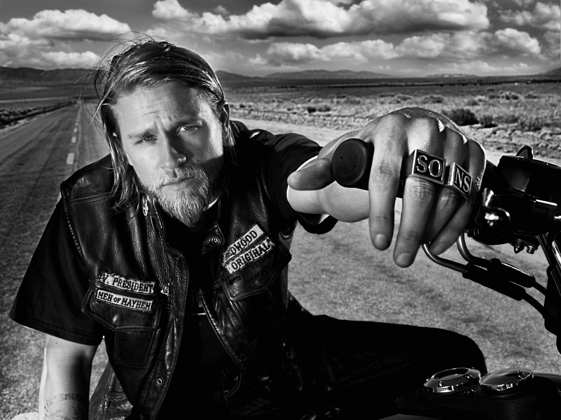 land, Sons Of Anarchy , black, beard, portrait, field, casual clothing, looking at camera, nature, mature men, leather, lifestyles, outdoors, facial hair, HD Wallpaper