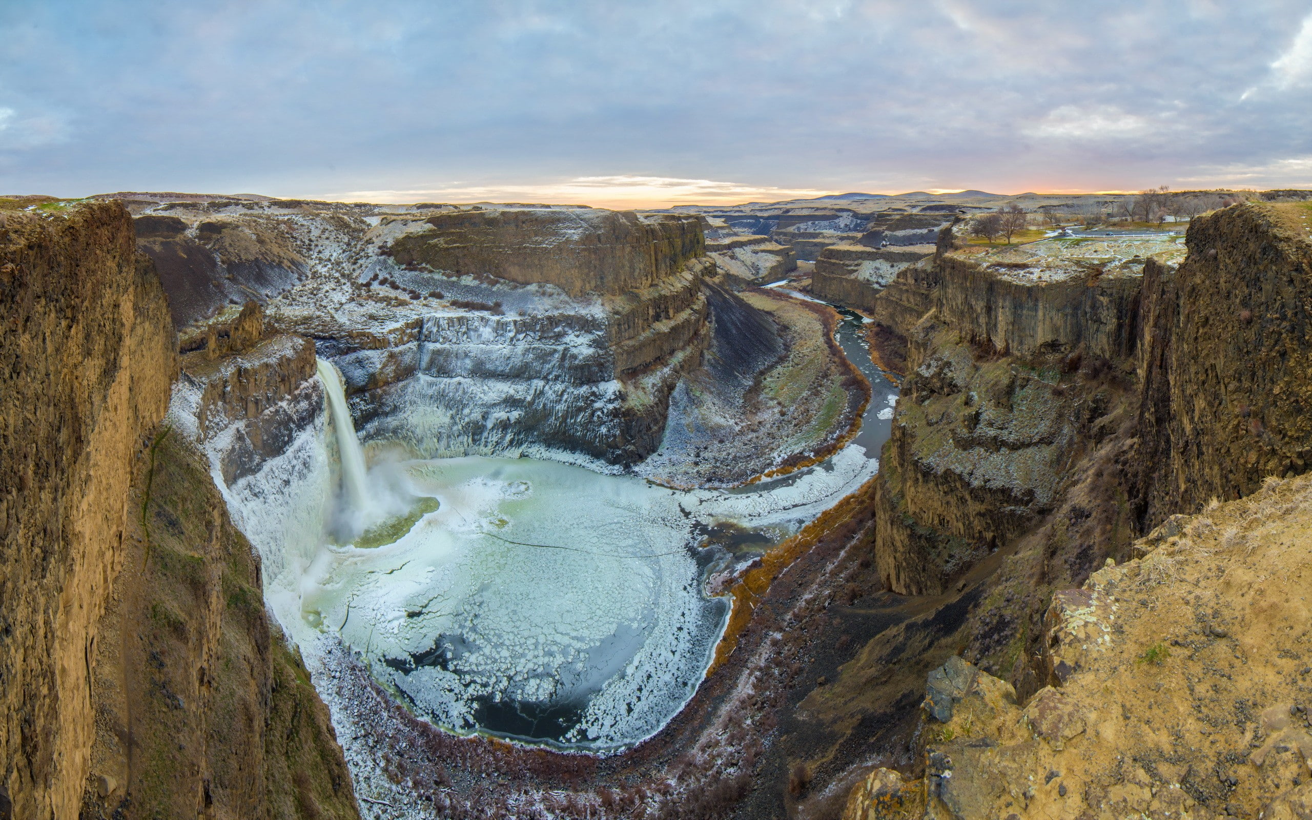 ice, no people, Palouse Falls, cloud - sky, rock - object, waterfall, solid, flowing, geology, rock, land, flowing water, nature, scenics - nature, motion, HD Wallpaper