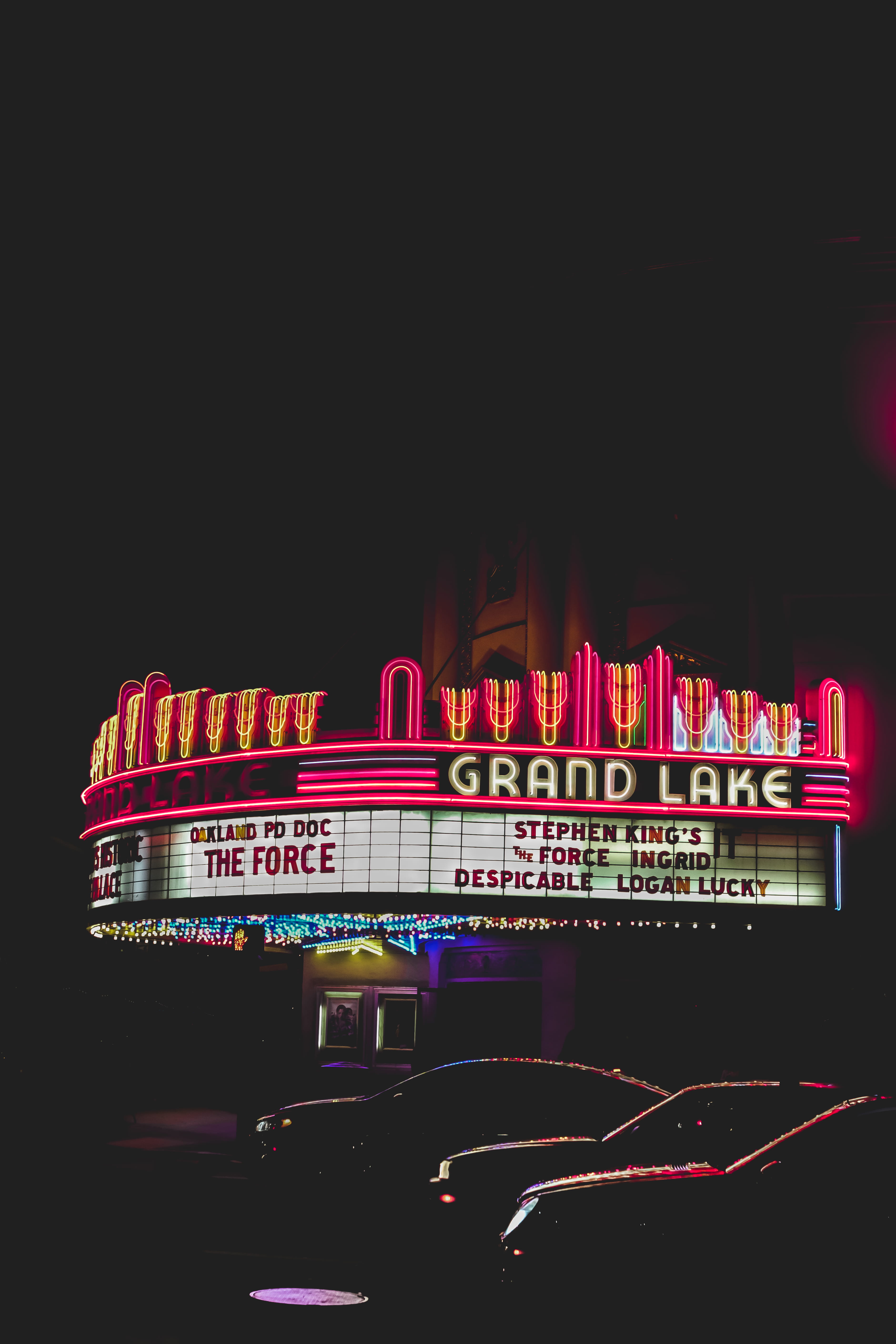 copy space, no people, 5K, illuminated, theater, text, built structure, outdoors, neon, city, lake, clear sky, lighting equipment, night, western script, Phone HD Wallpaper