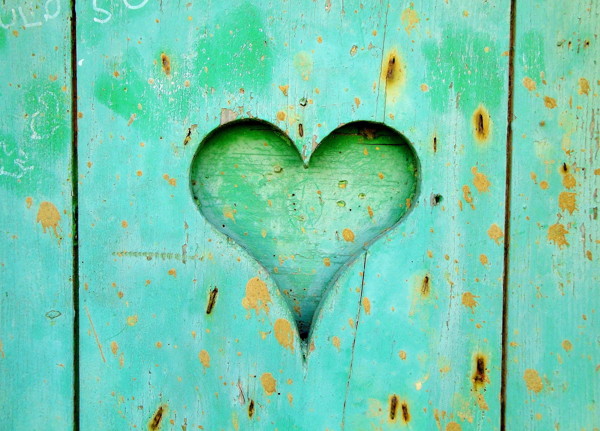 close-up, romantic, worn, symbol, painted, old, turquoise colored, wall, art, love background, old wood, turquoise, romantic background, heart shape, emotion, HD Wallpaper