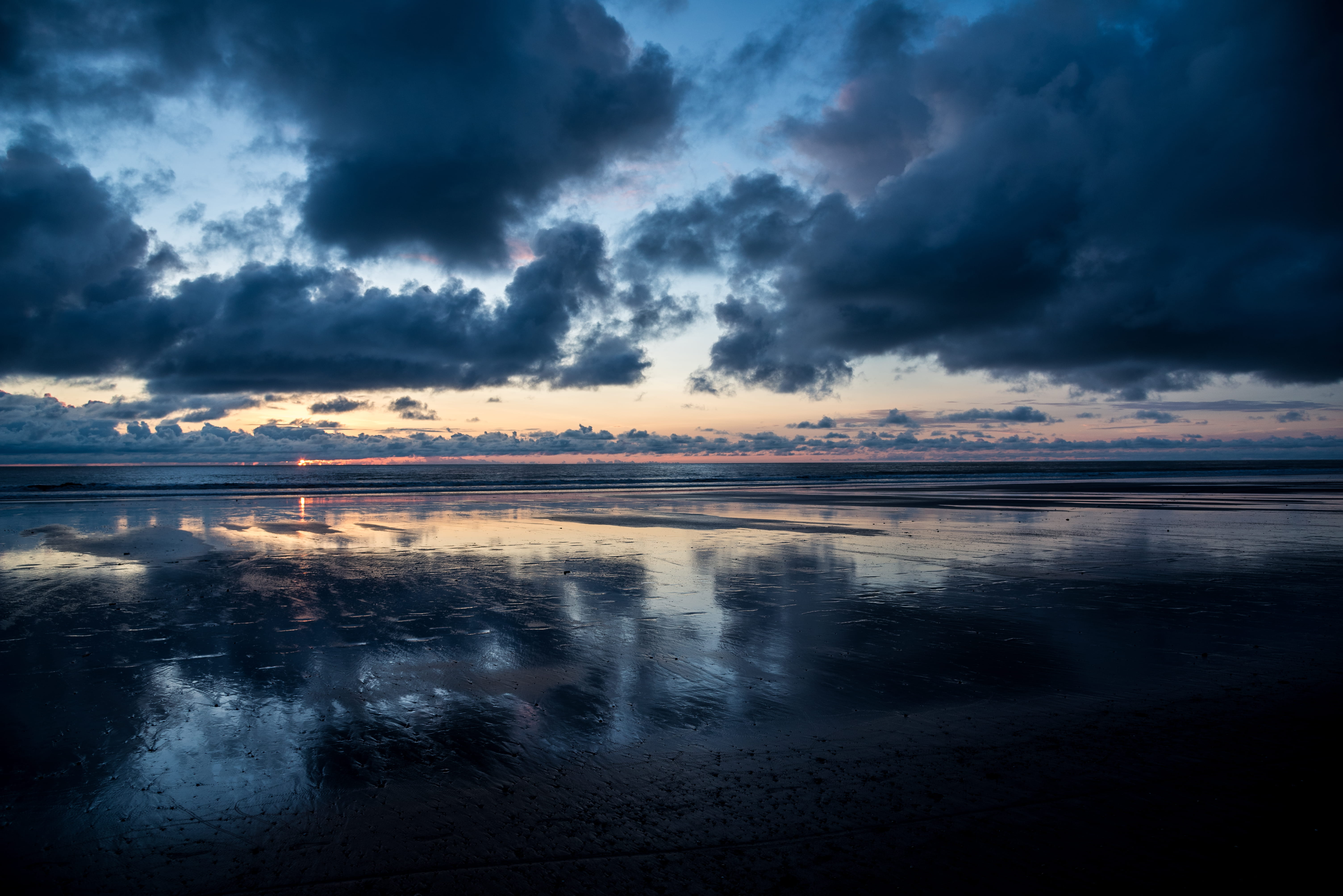 sea, sunlight, blue, seascape, water, horizon Over Water, tranquility, coastline, beach, The end, dramatic Sky, cloud - Sky, wave, calm, weather, cloudy, HD Wallpaper