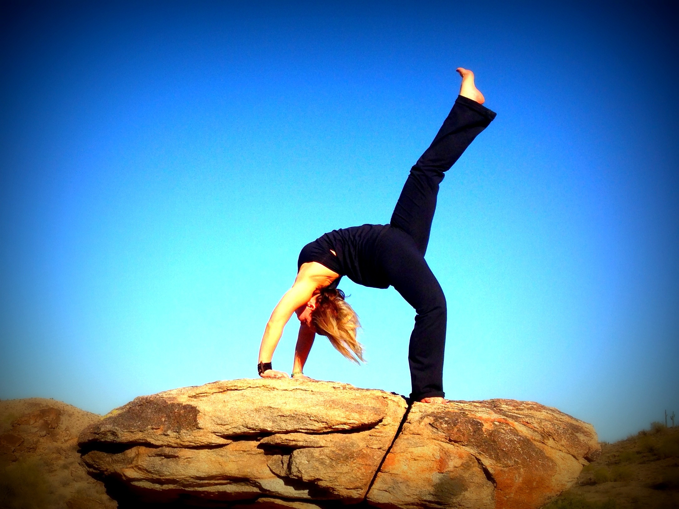 females, sport, stretching, healthy Lifestyle, formation, real people, woman, hairstyle, blue sky, girl, arms raised, post, fitness, backbend, rock - Object, HD Wallpaper