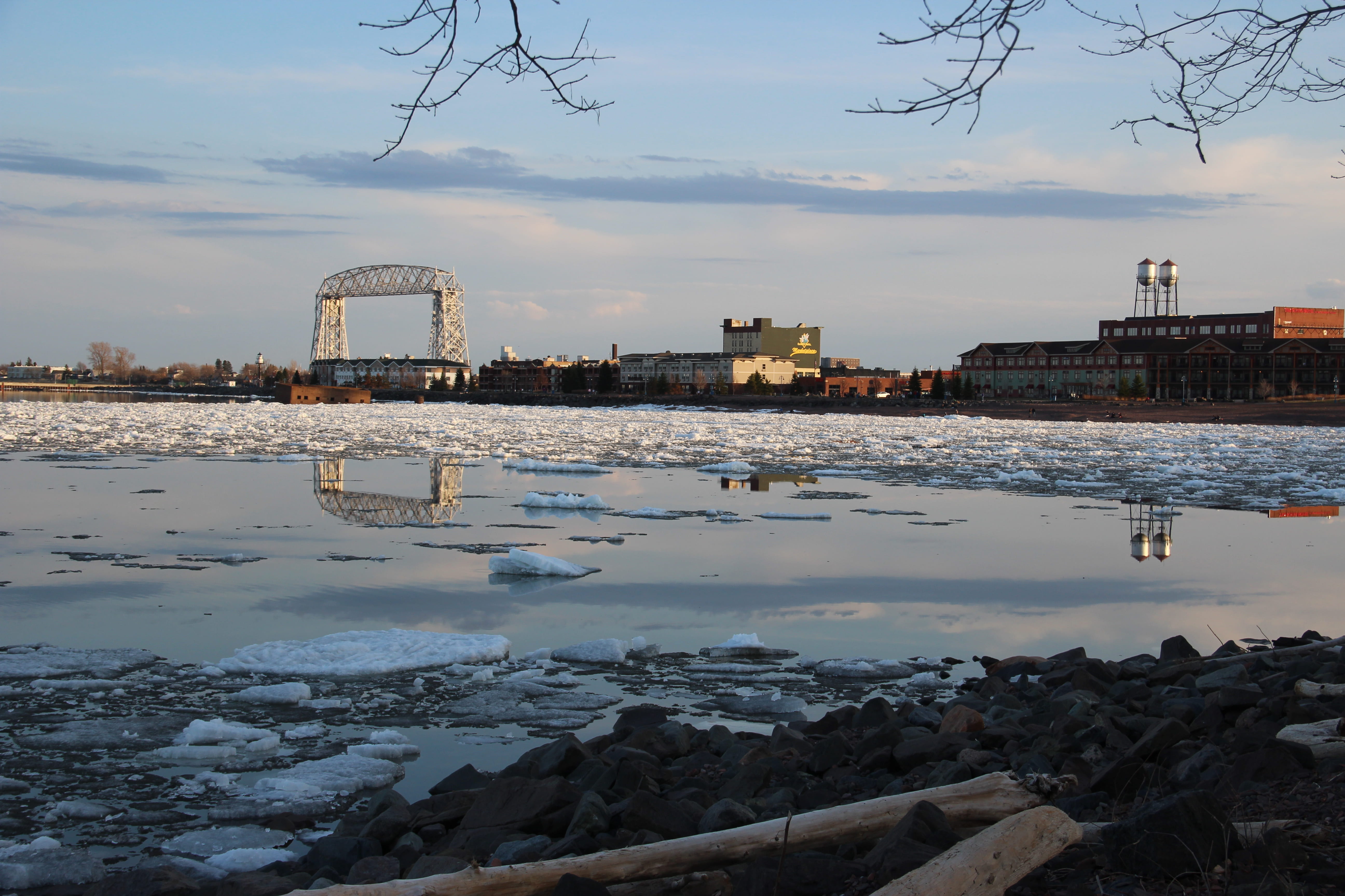 ice, reflection, duluth, united states, lake superior, sky, no people, water, frozen, building exterior, minnesota, cold temperature, building, city, river, HD Wallpaper