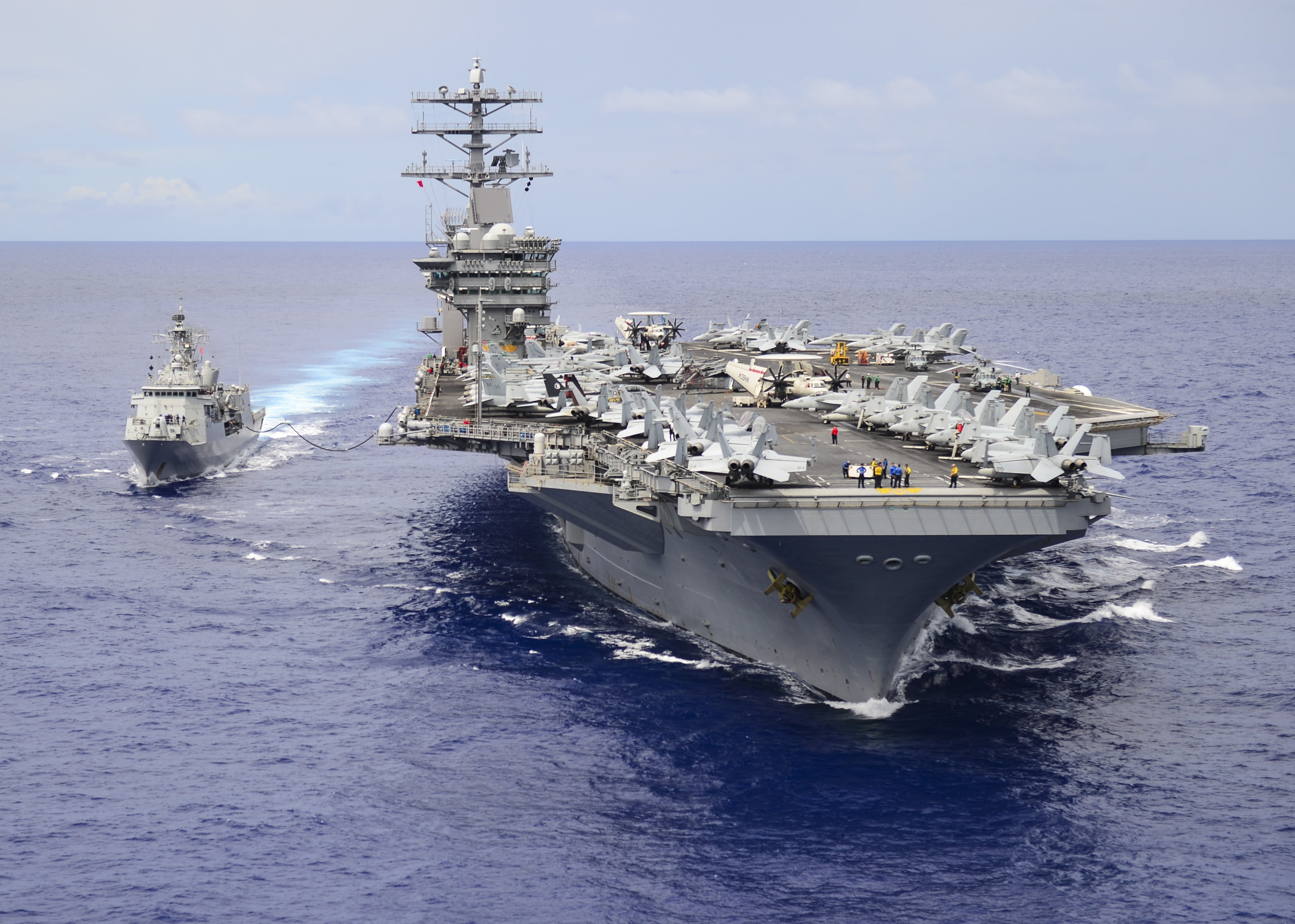 mode of transportation, ship, day, hmnzs te kaha, 2K, no people, transportation, cvn 68, sky, outdoors, nature, f77, business, industry, motion, horizon over water, HD Wallpaper