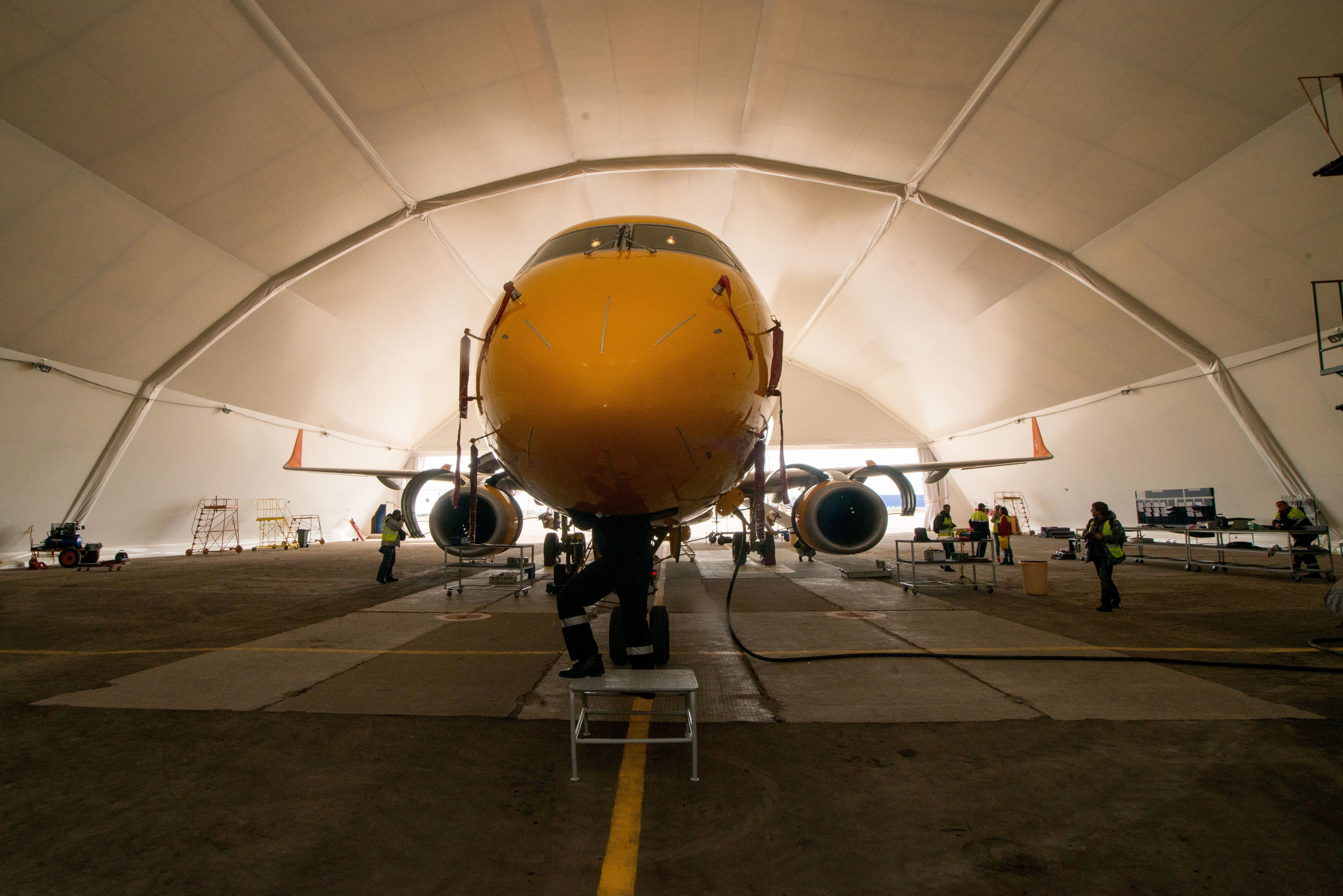 yellow, people, rear view, flight, jet engine, airport, mode of transportation, airplane, transportation, aircraft. trip, airport runway, ceiling, private airplane, HD Wallpaper