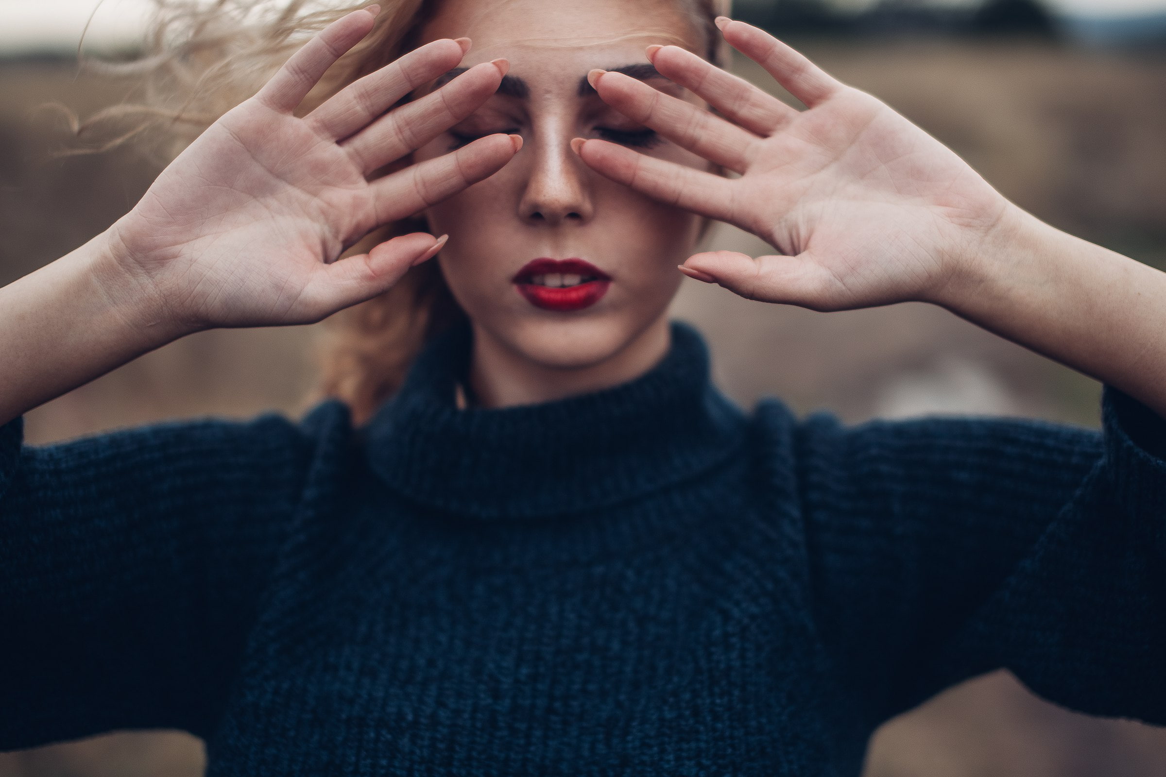 headshot, human face, human hand, women, blonde, lifestyles, model, sweater, women outdoors, front view, obscured face, hands covering eyes, nail, 1080P, HD Wallpaper