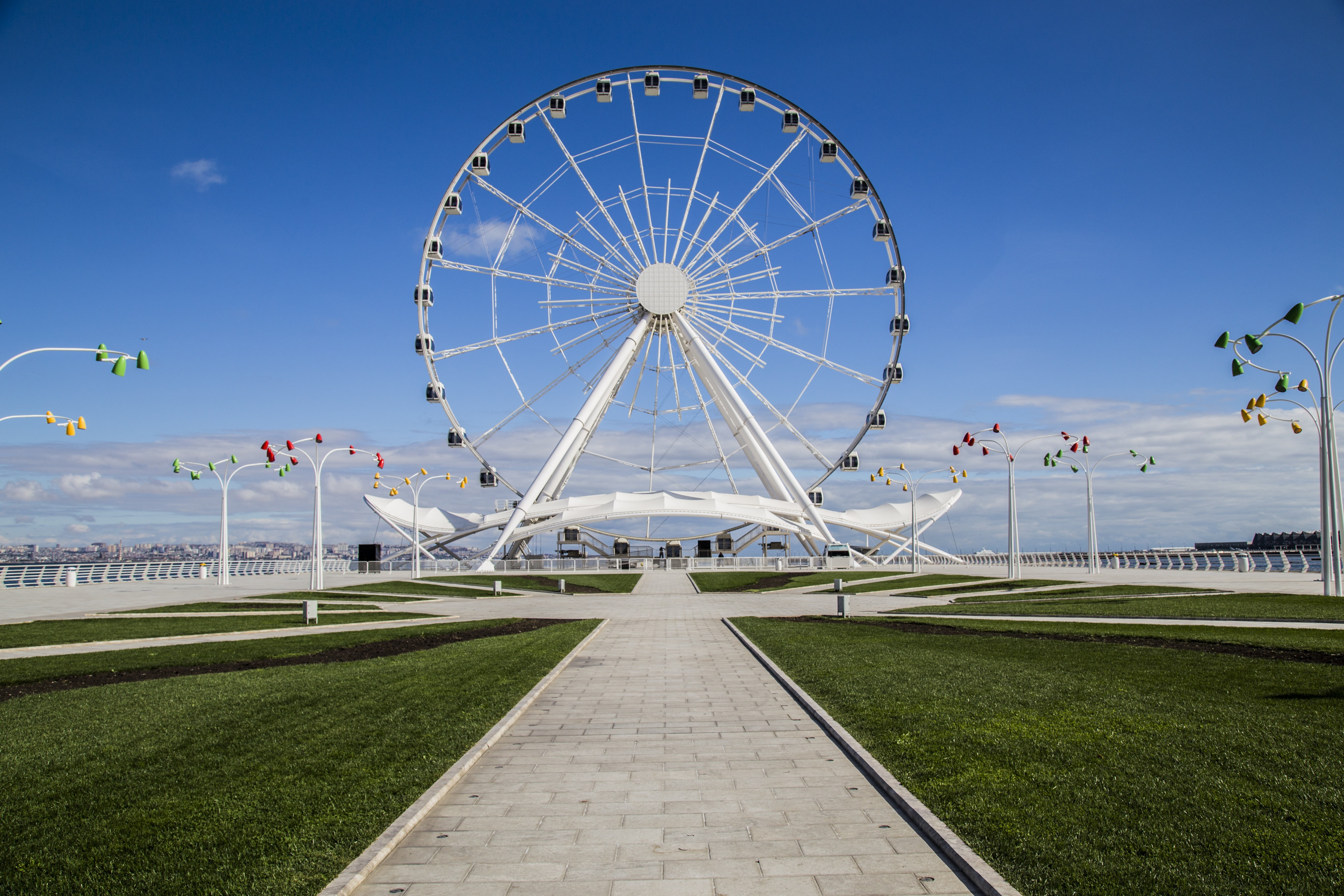 outdoors, travel, arts culture and entertainment, amusement park ride, city, 5K, amusement park, azerbaijan, sky, water, clear sky, building exterior, HD Wallpaper