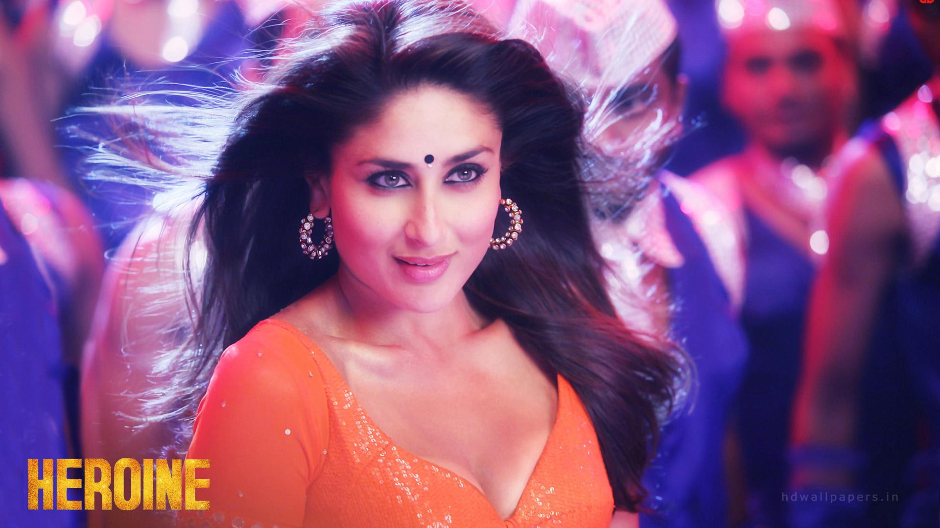indian actress, top, women, neck, kareena, kapoor, s, orange, v, heroine, 1080P, HD Wallpaper