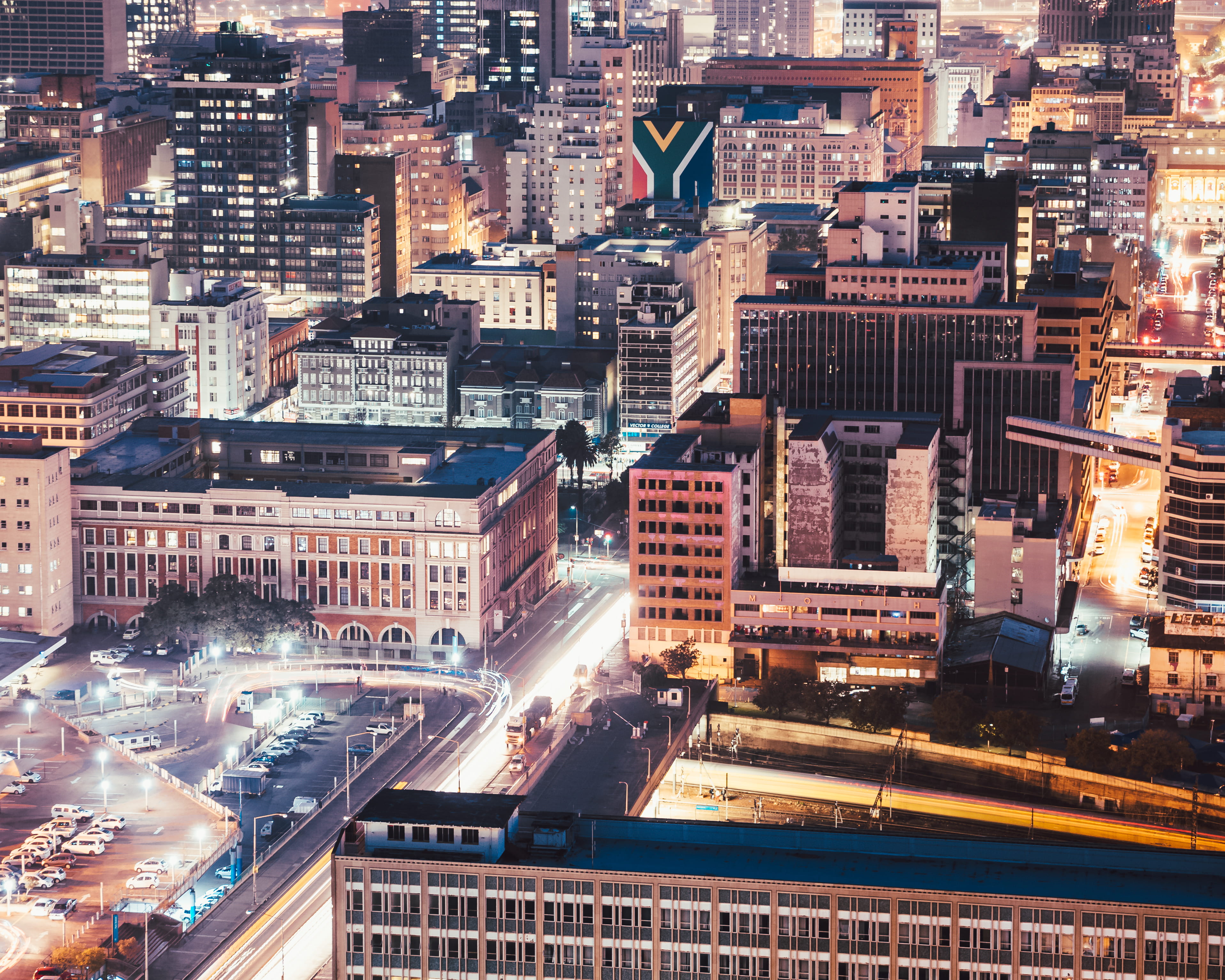 modern, 2K, nature, illuminated, crowded, building exterior, transportation, jozi, cityscape, outdoors, building, joburg, southafrica, city, johannesburg, HD Wallpaper