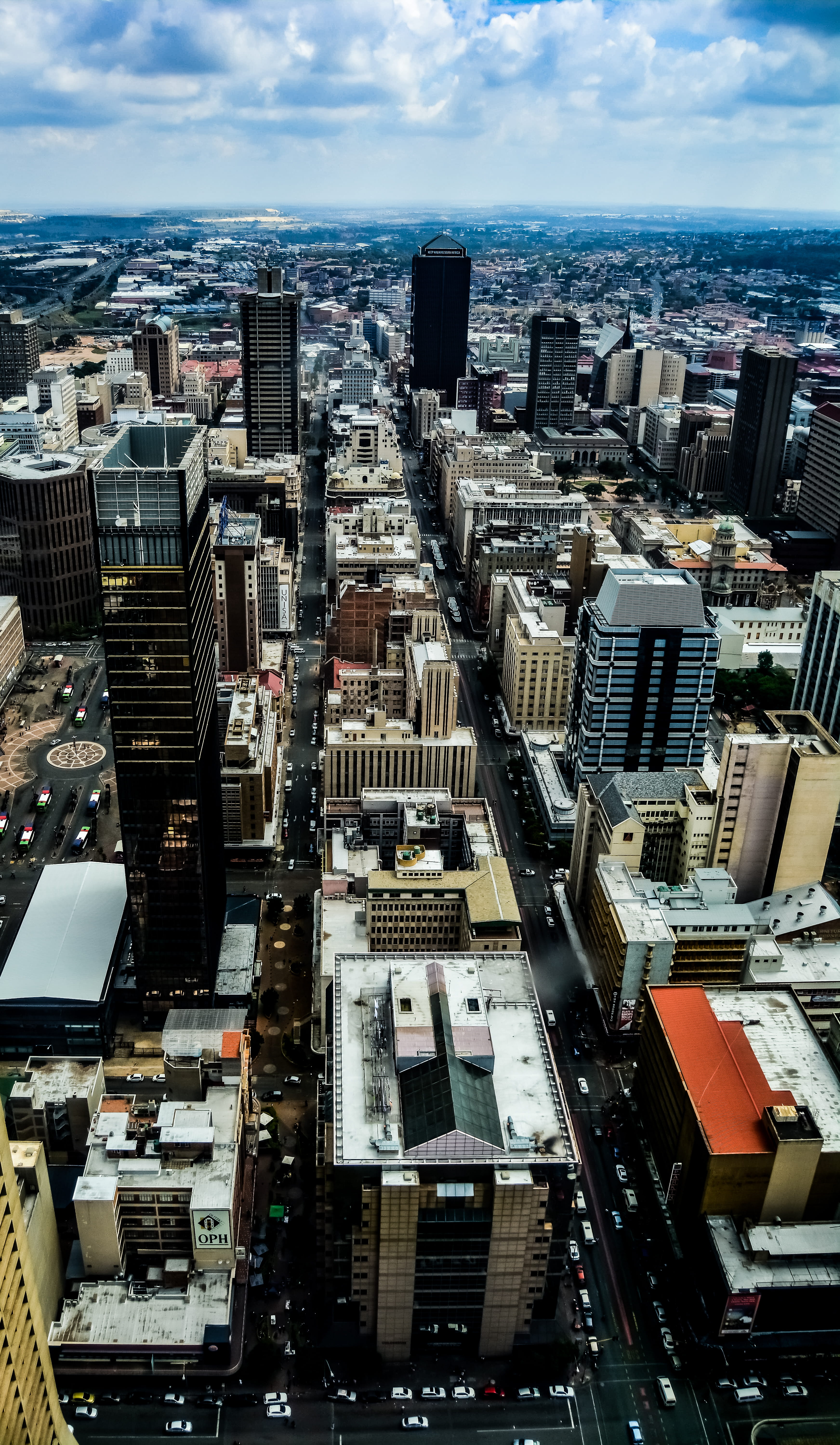 cloud - sky, office, urban, south africa, office building, 5K, apartment, high rise, architecture, metropolis, city, neighborhood, outdoors, johannesburg, Phone HD Wallpaper