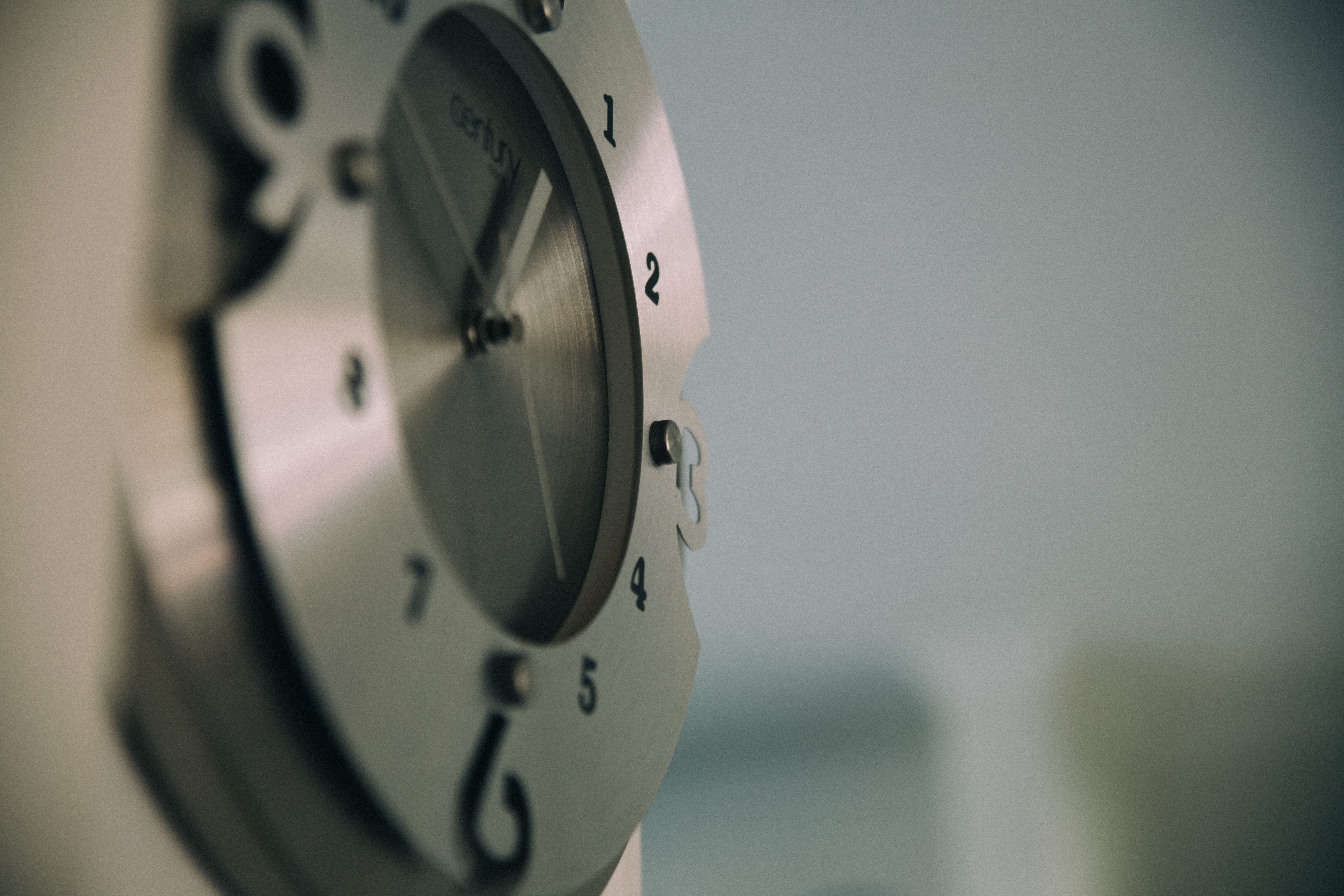 accuracy, johannesburg, clock, south africa, clock hand, no people, indoors, selective focus, studio shot, wall - building feature, focus on foreground, HD Wallpaper