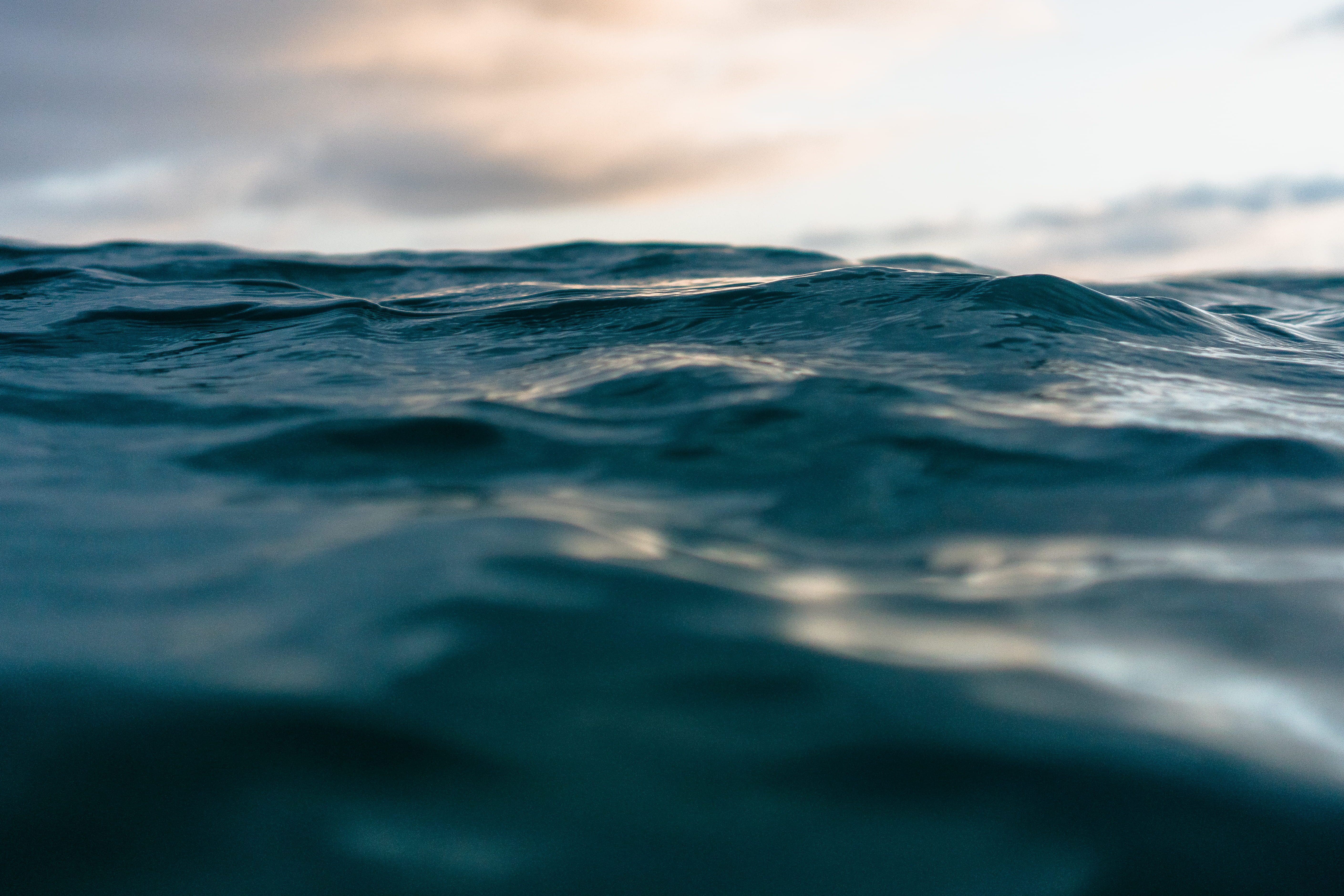 waves, water, body, body of water, clouds, abstract backgrounds, h2o, overcast, abstract, beauty in nature, motion, ocean, close-up, sky, rippled, soft focus, HD Wallpaper