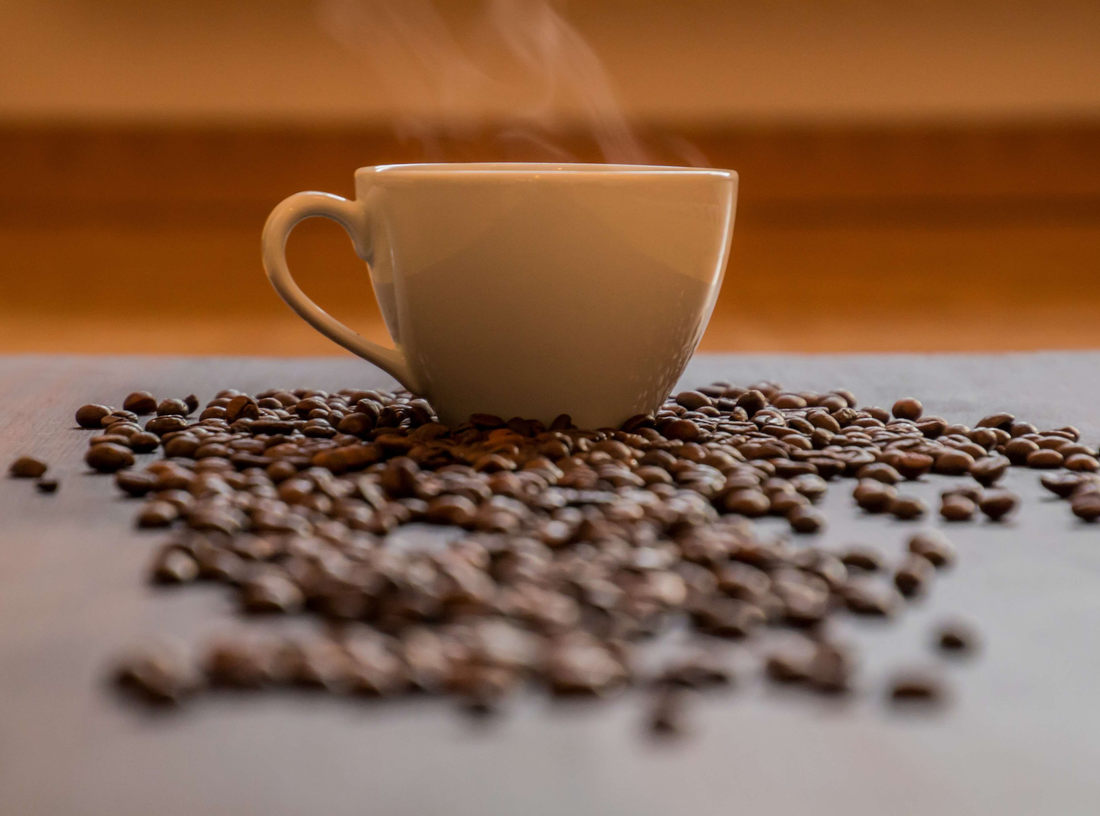 blur, small, drinking, coffee break, table, aroma, caf, drink, refreshment, food, e, coffee beans, coffee drink, no people, espresso, indoors, cafe, black, HD Wallpaper