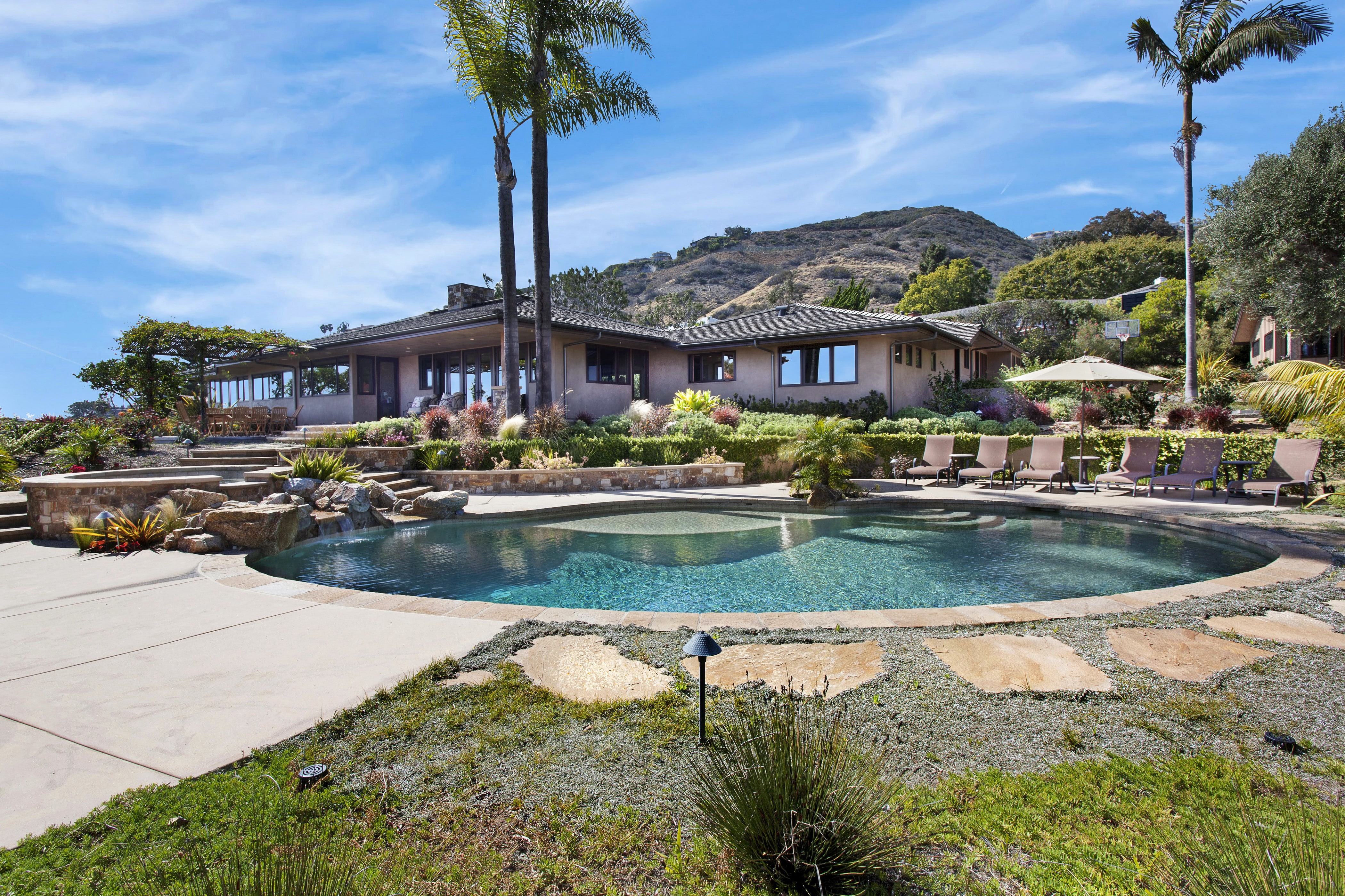 palm trees, clouds, villages, swimming pool, mansions, 4K, house, USA, stones, sky, HD Wallpaper