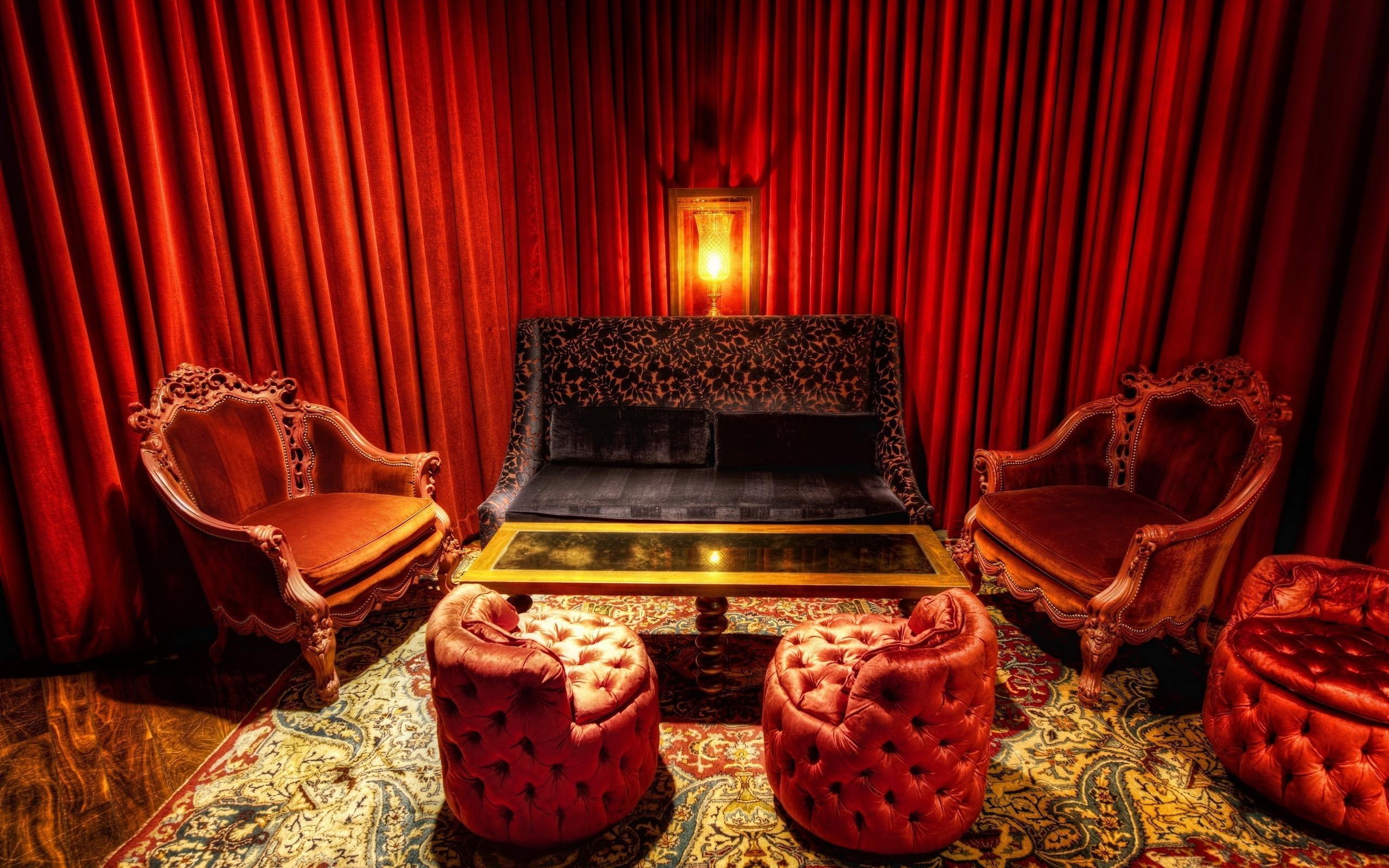 2560x1600, table, 2K, photography, red, living, furniture, sofa, room, curtain, lamp, curtained, sert, HD Wallpaper