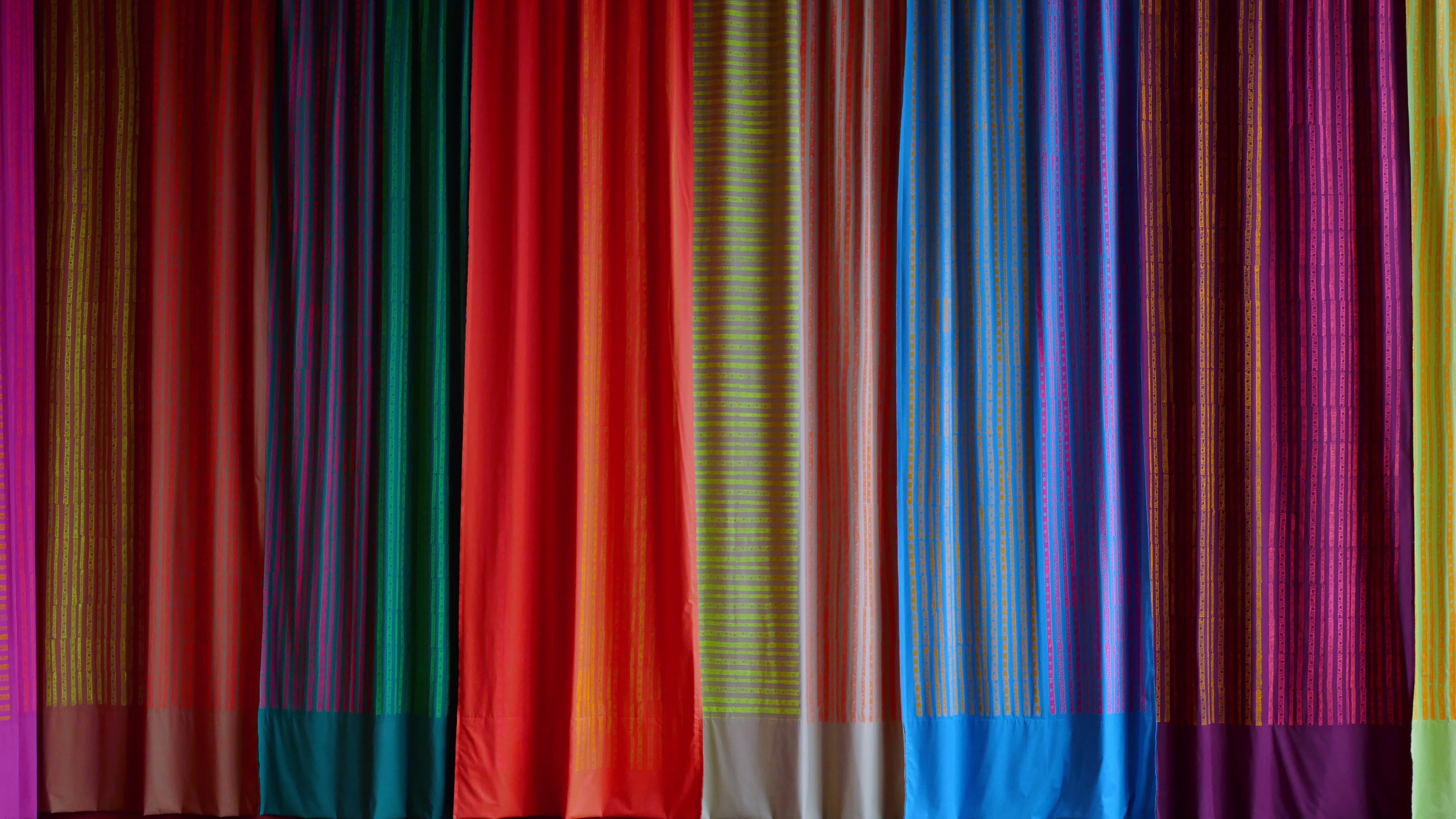 retail, for sale, in a row, retail display, market, staging, space, full frame, side by side, no people, stripes, theater, multi colored, choice, stage design, HD Wallpaper
