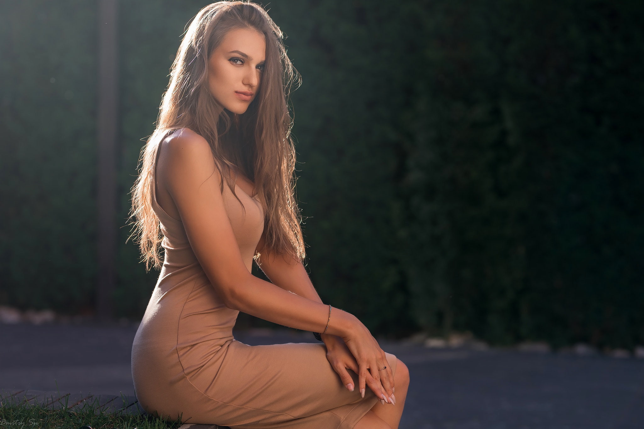beauty, posing, hairstyle, Margarita Chelnokova, the sun, bokeh, makeup, dress, Dmitry Sn, sitting, 1080P, portrait, brown hair, look, figure, HD Wallpaper