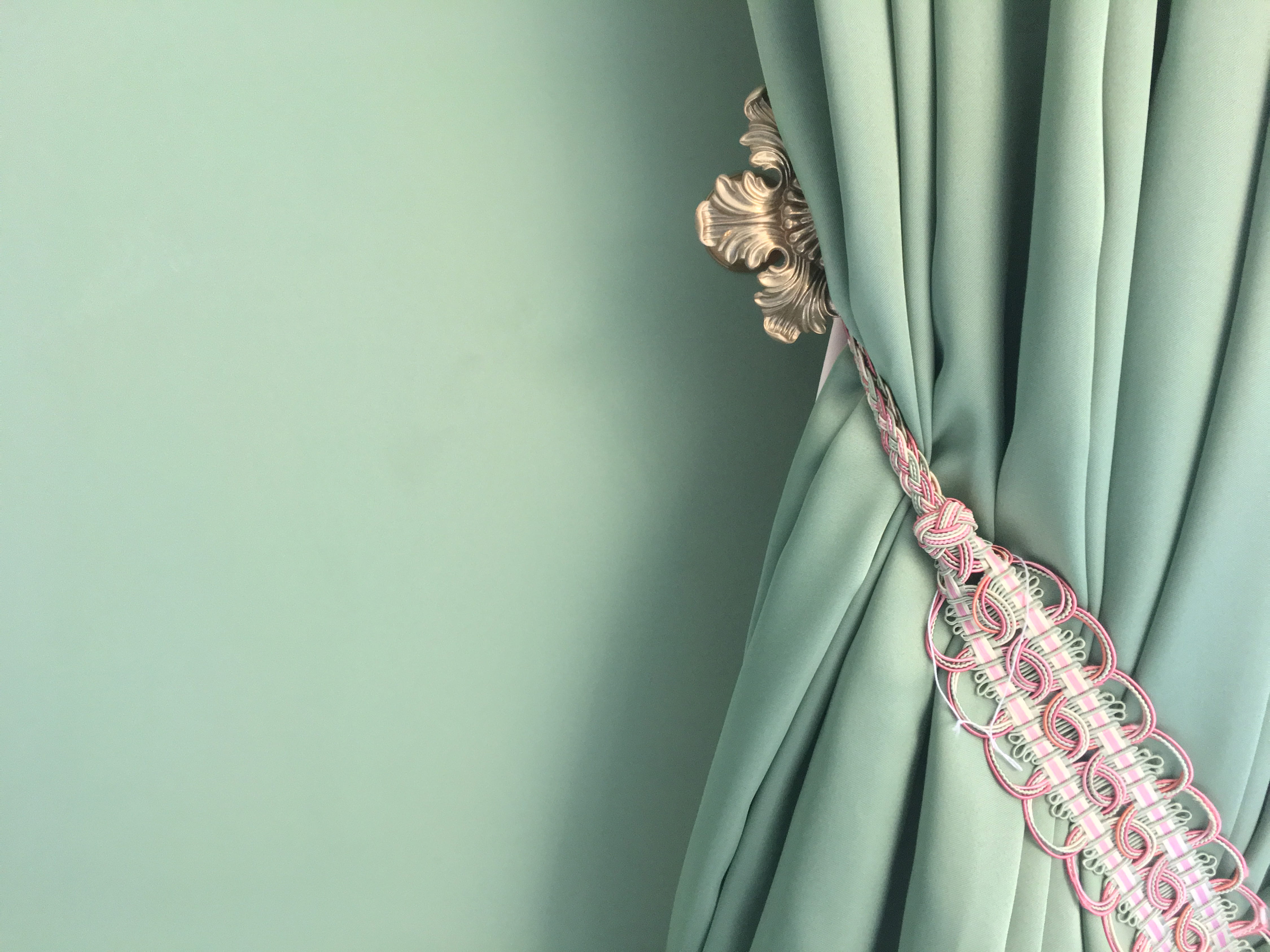 textile, indoors, curtain decor, hanging, apparel, drape, softness, italian charm, 4K, tied up, copy space, studio shot, flower, toscana, pink, romantic, HD Wallpaper