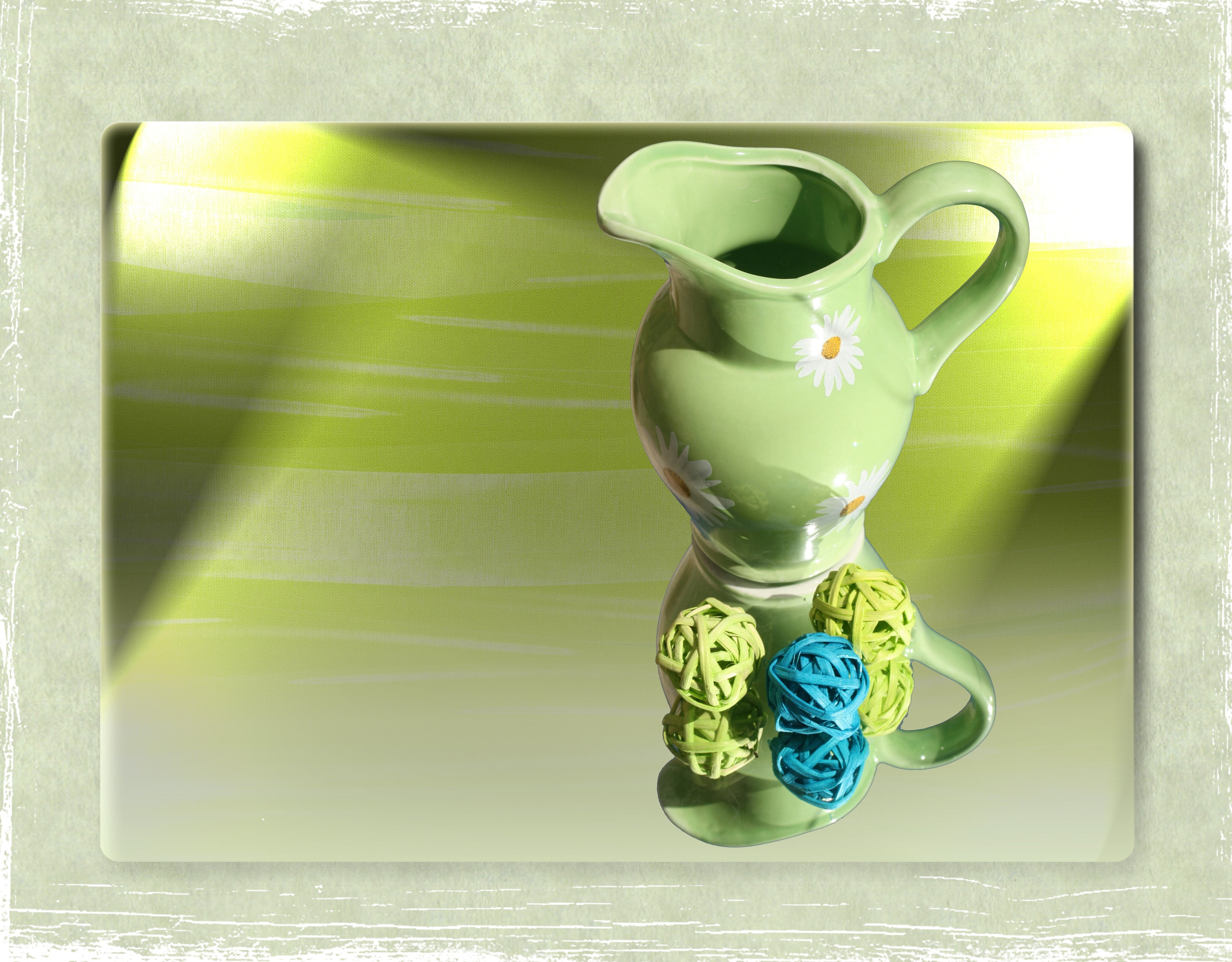 porcelain, wall - building feature, drink, ceramics, creativity, craft, easter, coffee cup, food and drink, decoration, tea cup, crockery, table, green color, HD Wallpaper