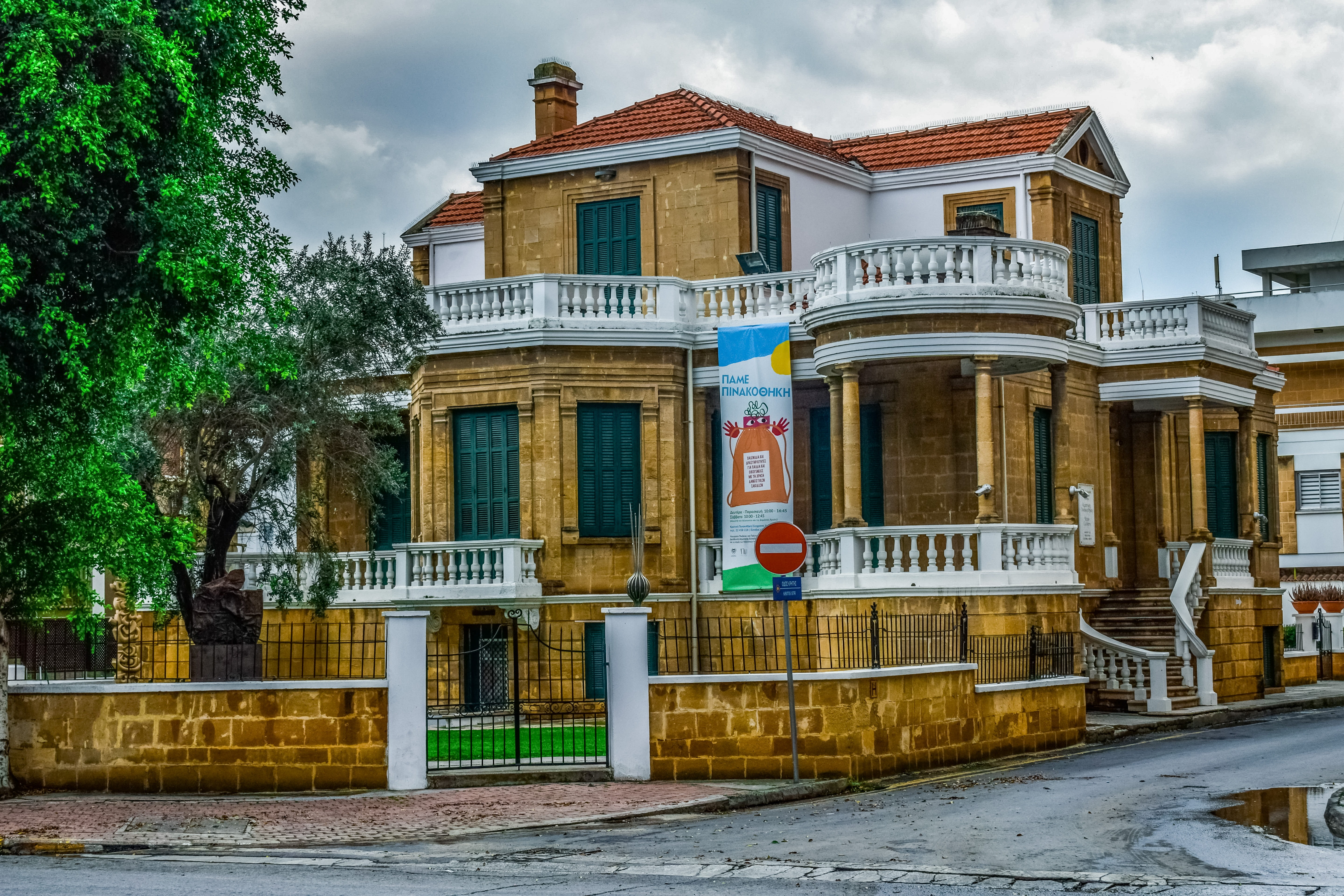 built structure, old, architectural column, facade, street, building, cloud - sky, day, house, architecture, no people, urban, 5K, sky, tree, plant, city, HD Wallpaper