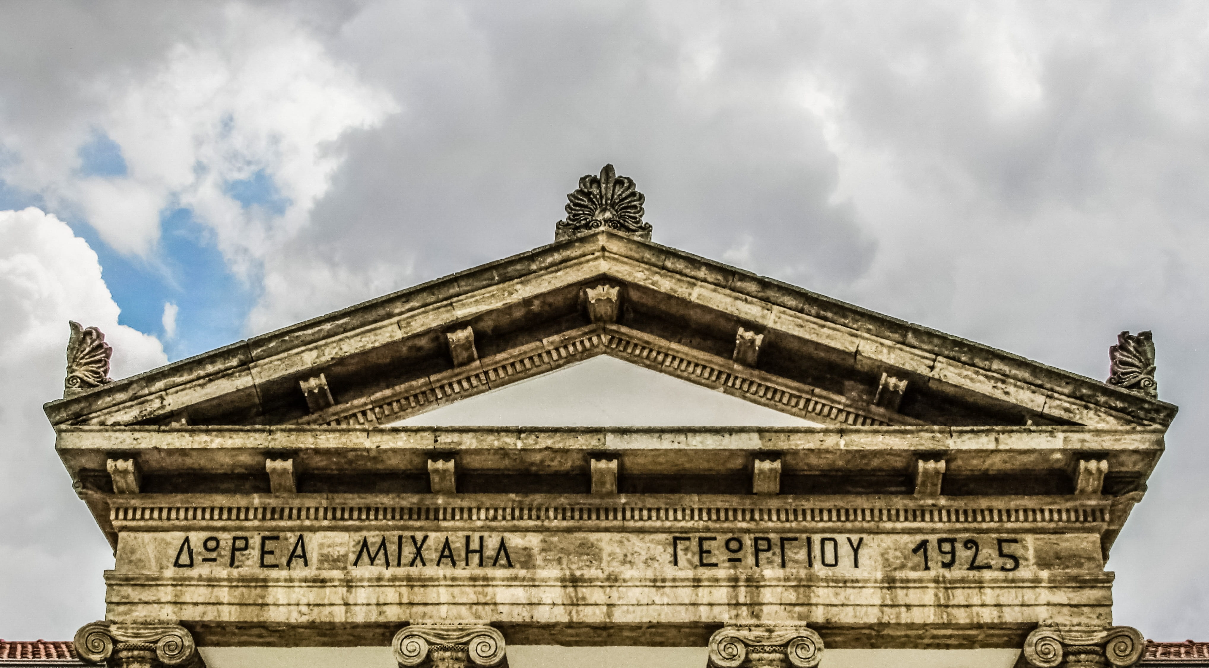 cloud - sky, architecture, nature, day, athienou, neoclassic, the past, pediment, building, 4K, travel, history, cyprus, gable, art and craft, building exterior, HD Wallpaper