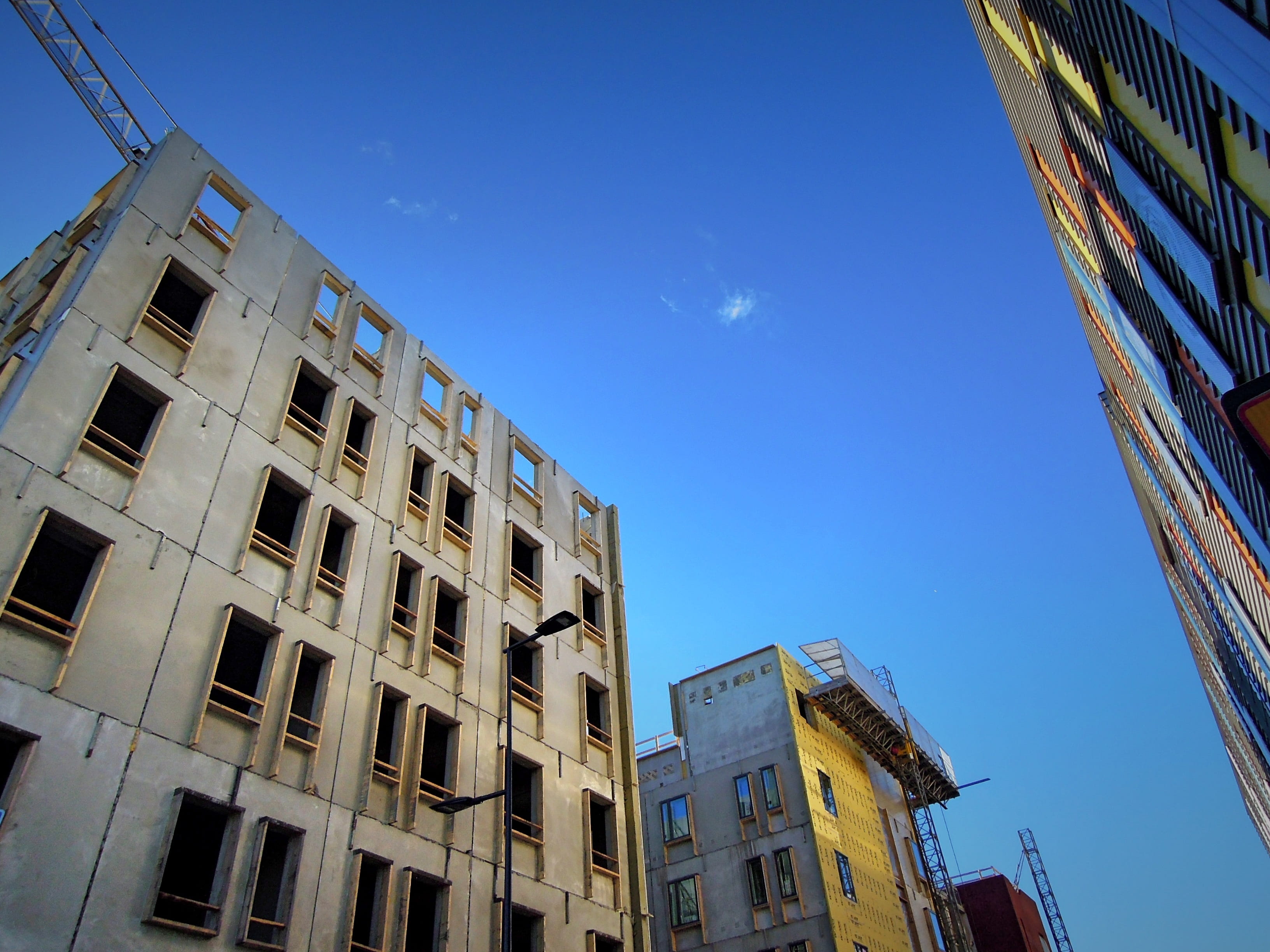 sunlight, facade, finnish, city life, no people, brick upholstery, outdoors, glass - material, windows, 2K, construction site, sky, building exterior, HD Wallpaper