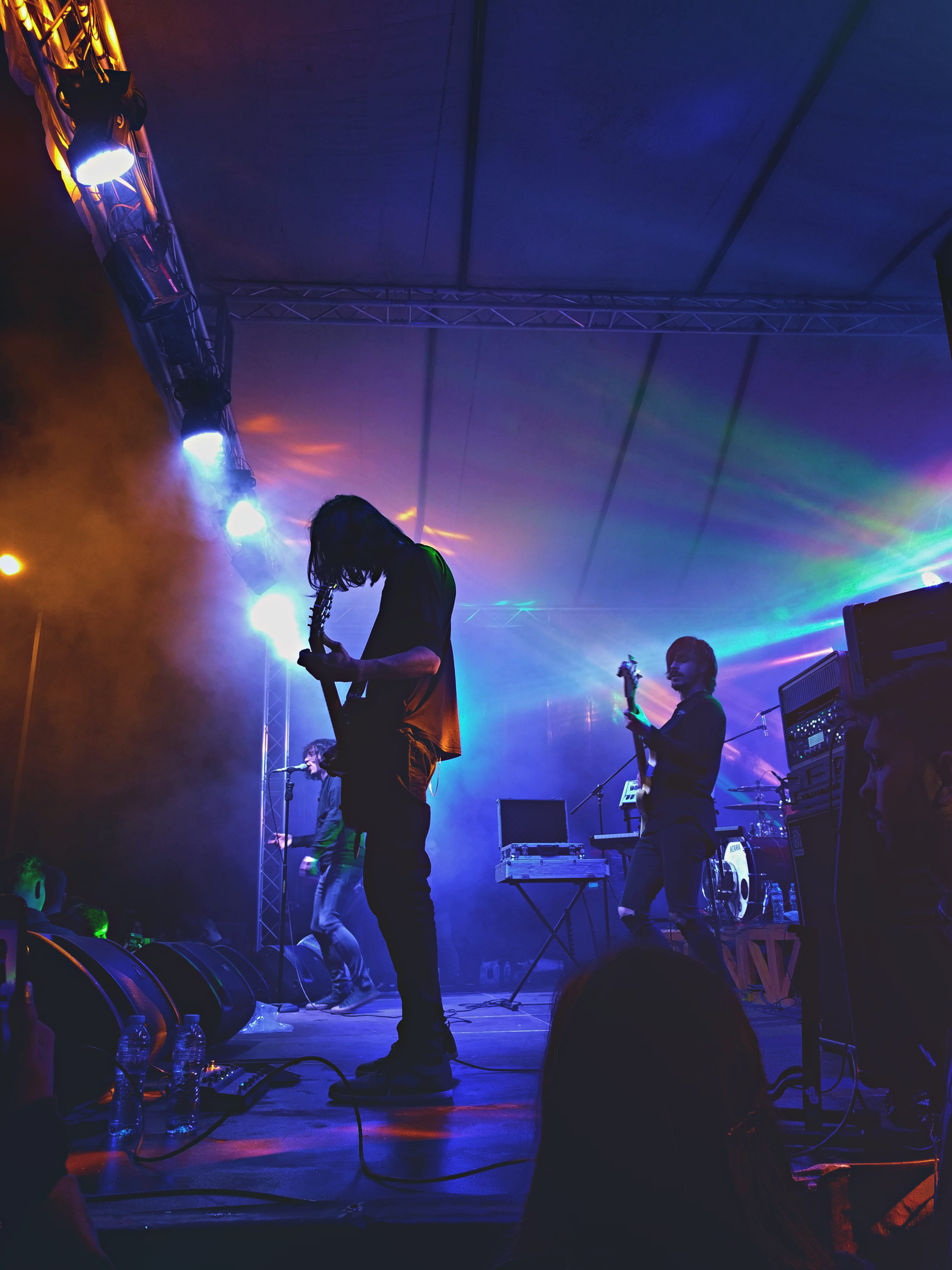 stage light, musicians, electric guitar, band, arts culture and entertainment, 4K, lights, guitar, musician, indoors, skill, lighting equipment, stage - performance space, Phone HD Wallpaper