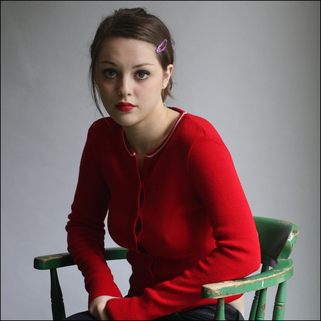 480P, Imogen Dyer, Phone HD Wallpaper