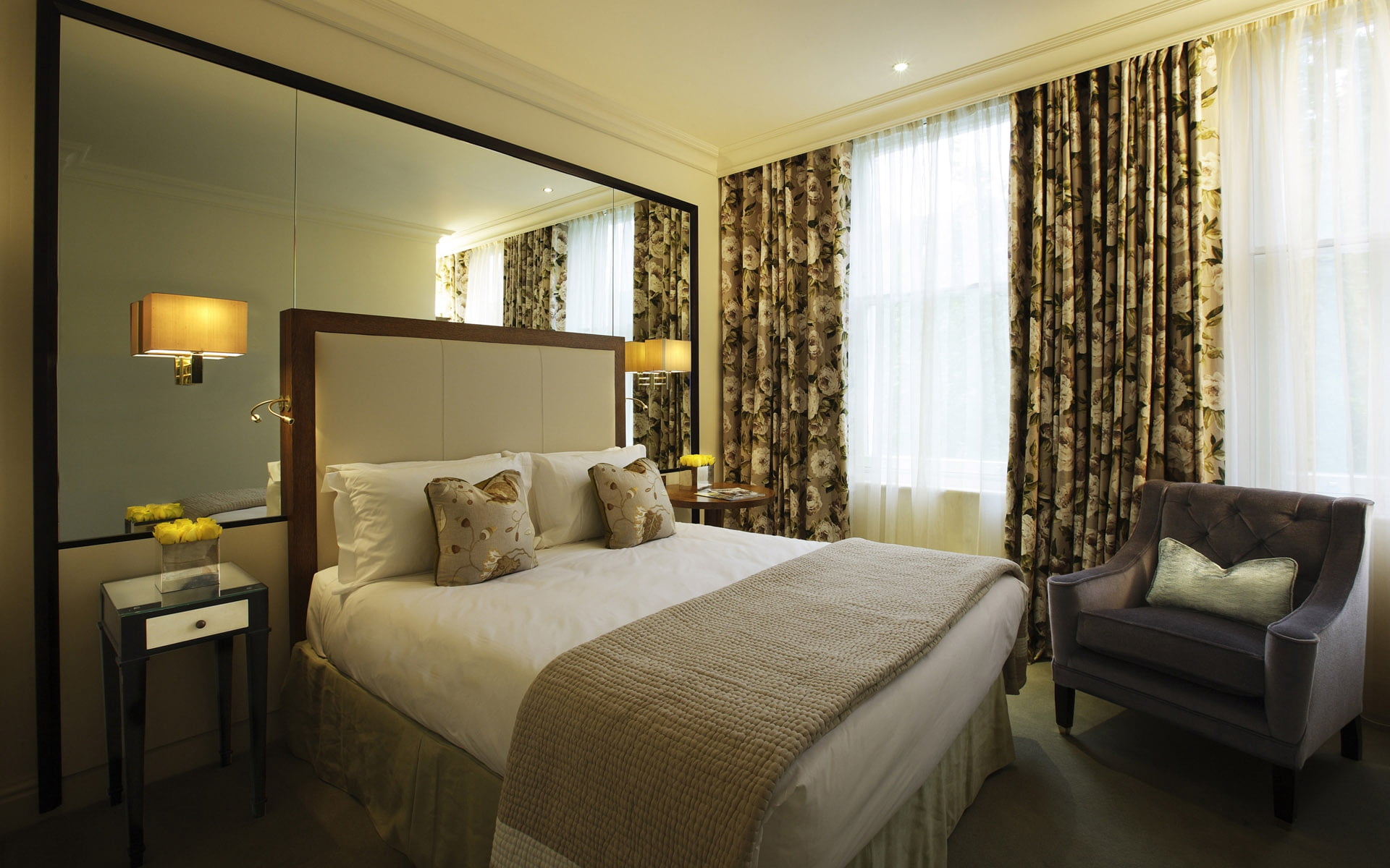 luxury, indoors, 1080P, modern, wall - Building Feature, tourist Resort, bed, sleeping, home Interior, style, hotel Room, lighting equipment, double Bed, HD Wallpaper