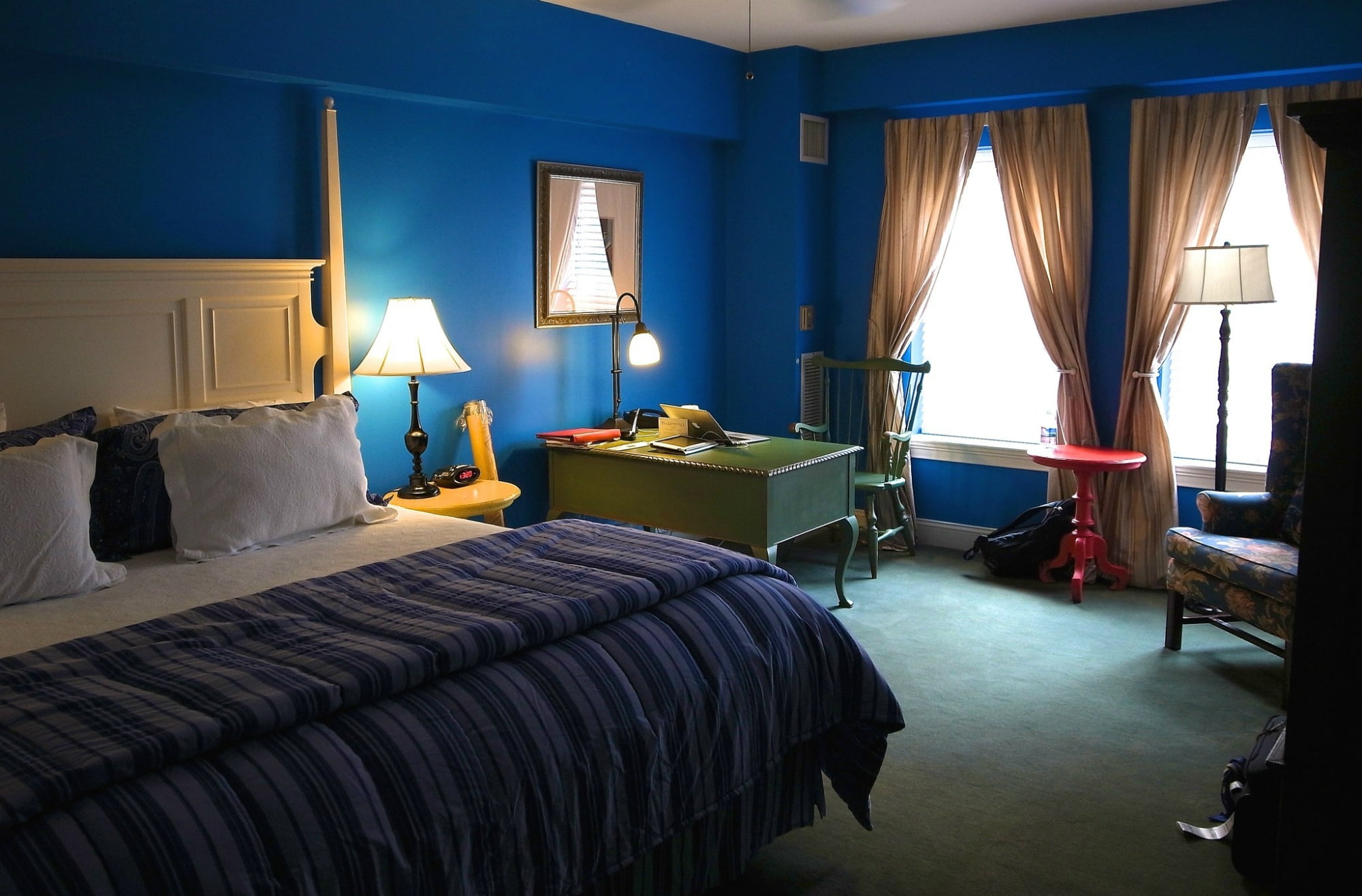 elegance, chair, seat, absence, room, double Bed, bedspread, screen, lighting equipment, comfortable, house, hotel, cozy, domestic Room, interior, 1080P, HD Wallpaper